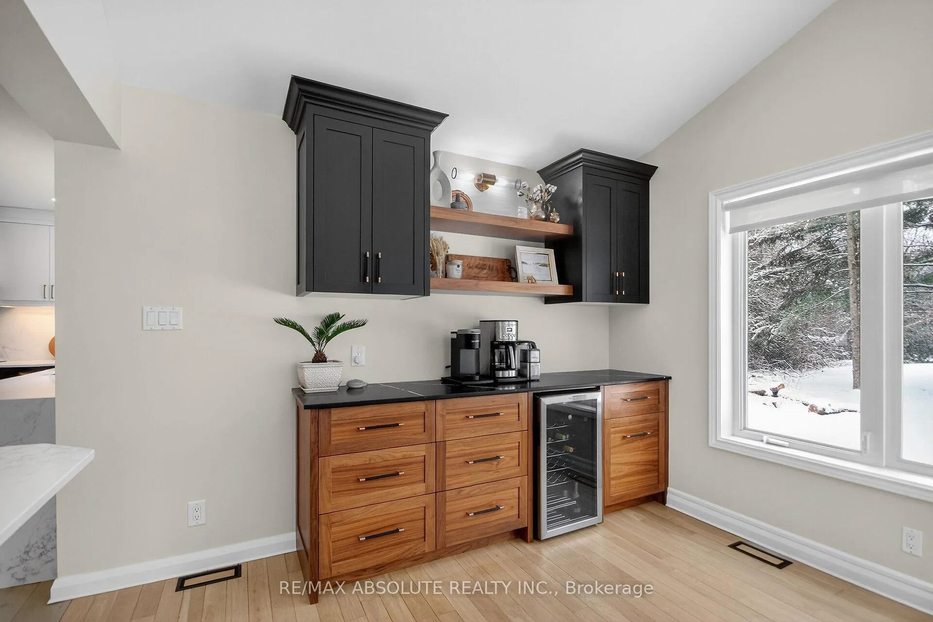 Photo 13 of 6560 Michelangelo Court, Ottawa, North Gower — HOMEH
