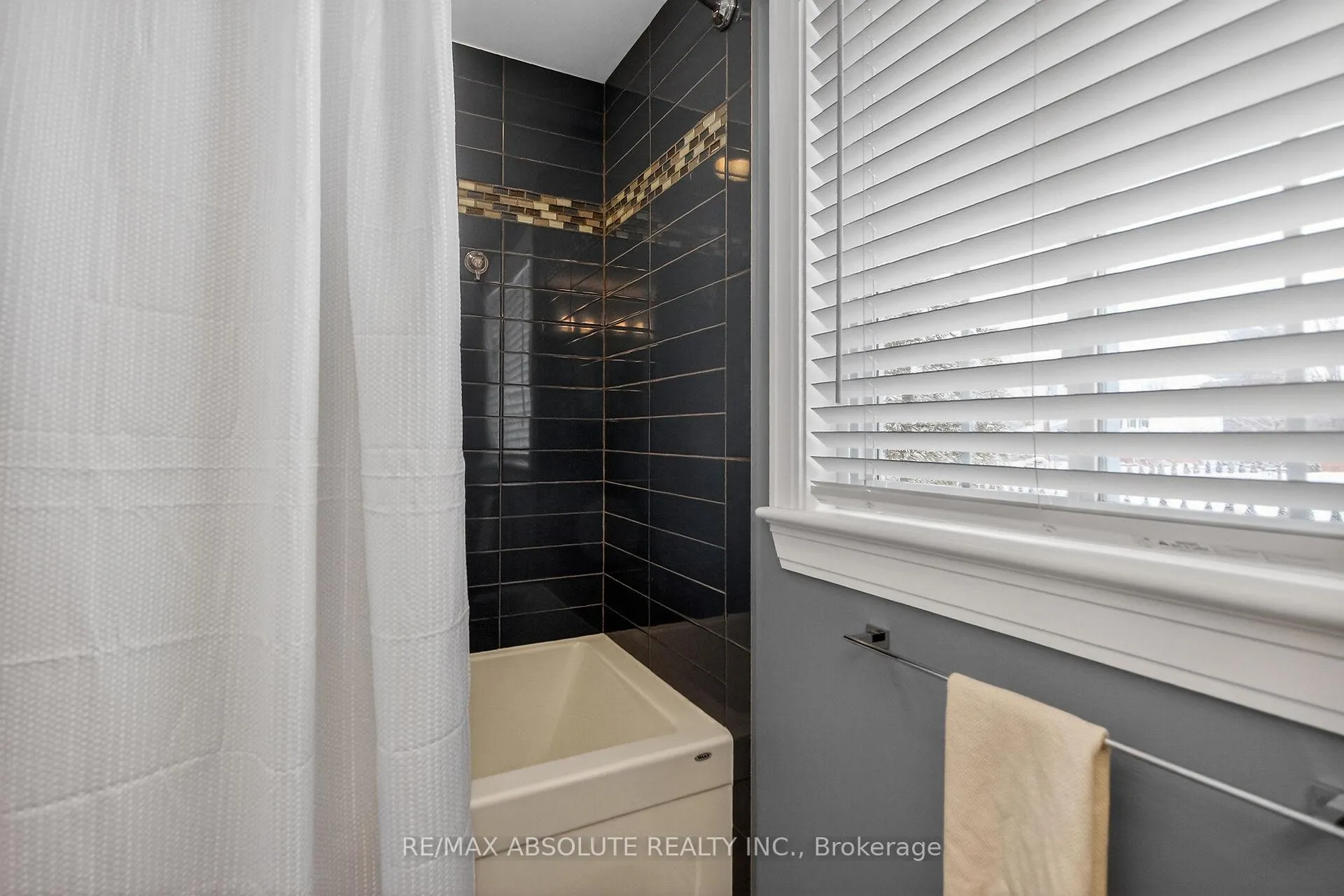 Photo 44 of 6560 Michelangelo Court, Ottawa, North Gower — HOMEH