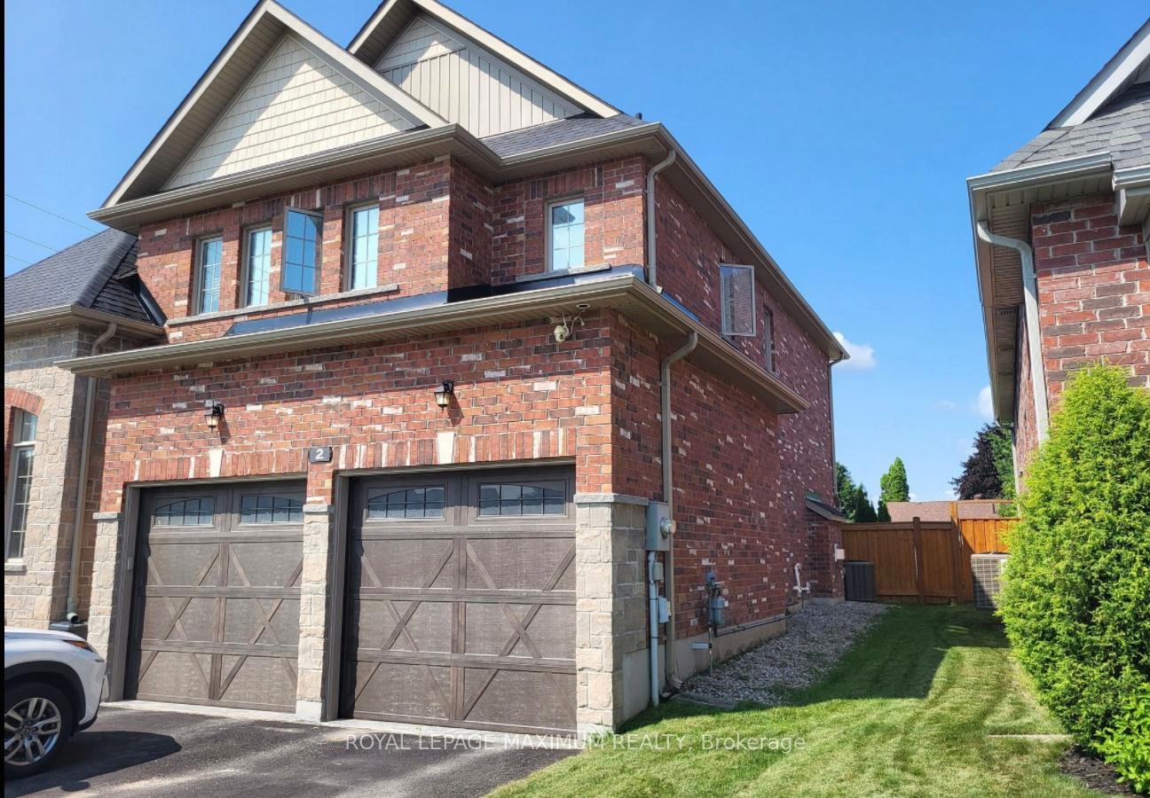Photo 2 of 2 Philson Court, Innisfil, Cookstown — HOMEH