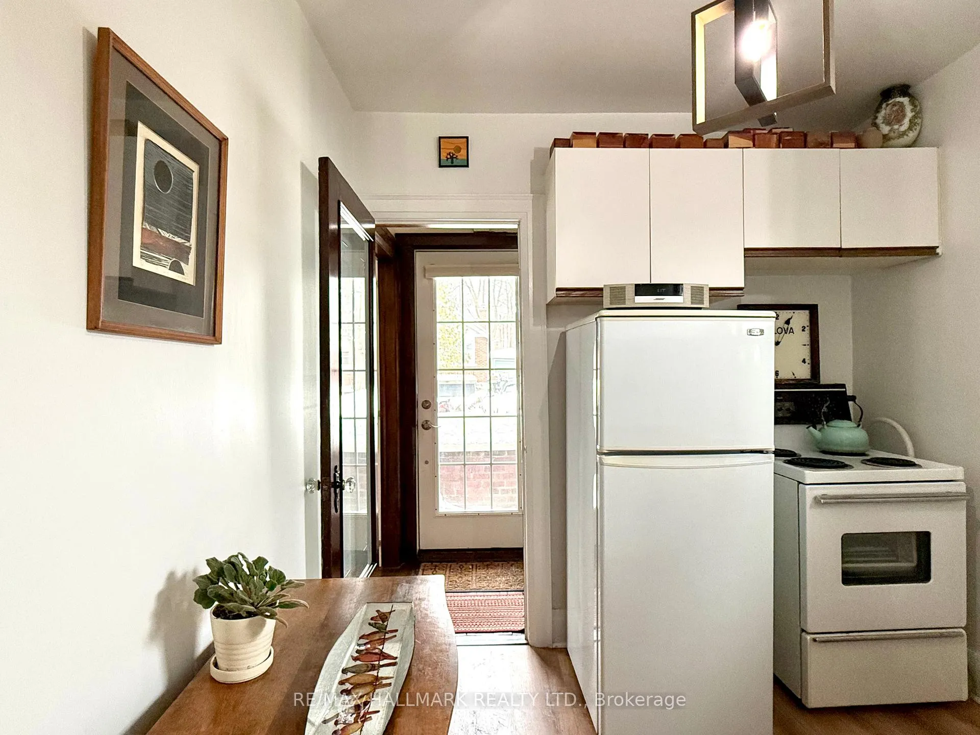 Photo 10 of 41 Richard Avenue, Toronto, Greenwood-Coxwell — HOMEH