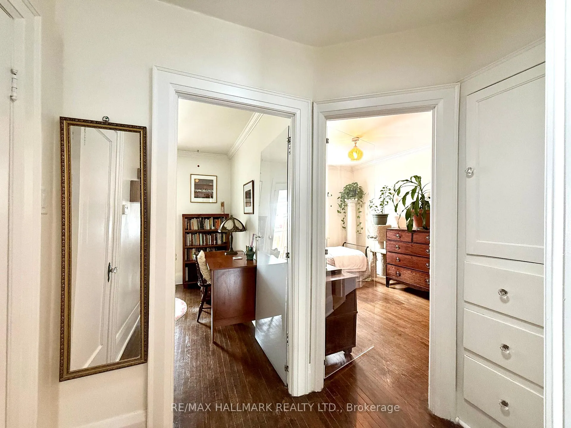 Photo 16 of 41 Richard Avenue, Toronto, Greenwood-Coxwell — HOMEH