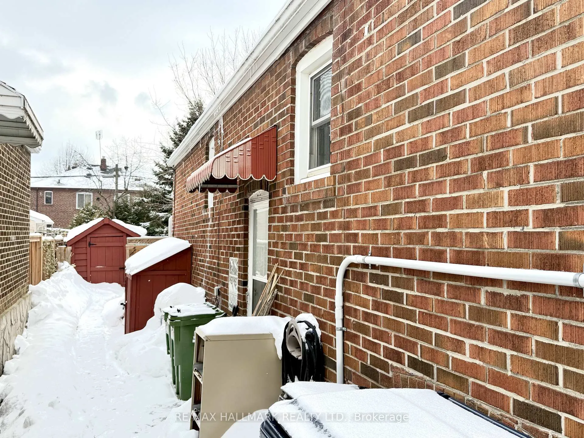 Photo 32 of 41 Richard Avenue, Toronto, Greenwood-Coxwell — HOMEH