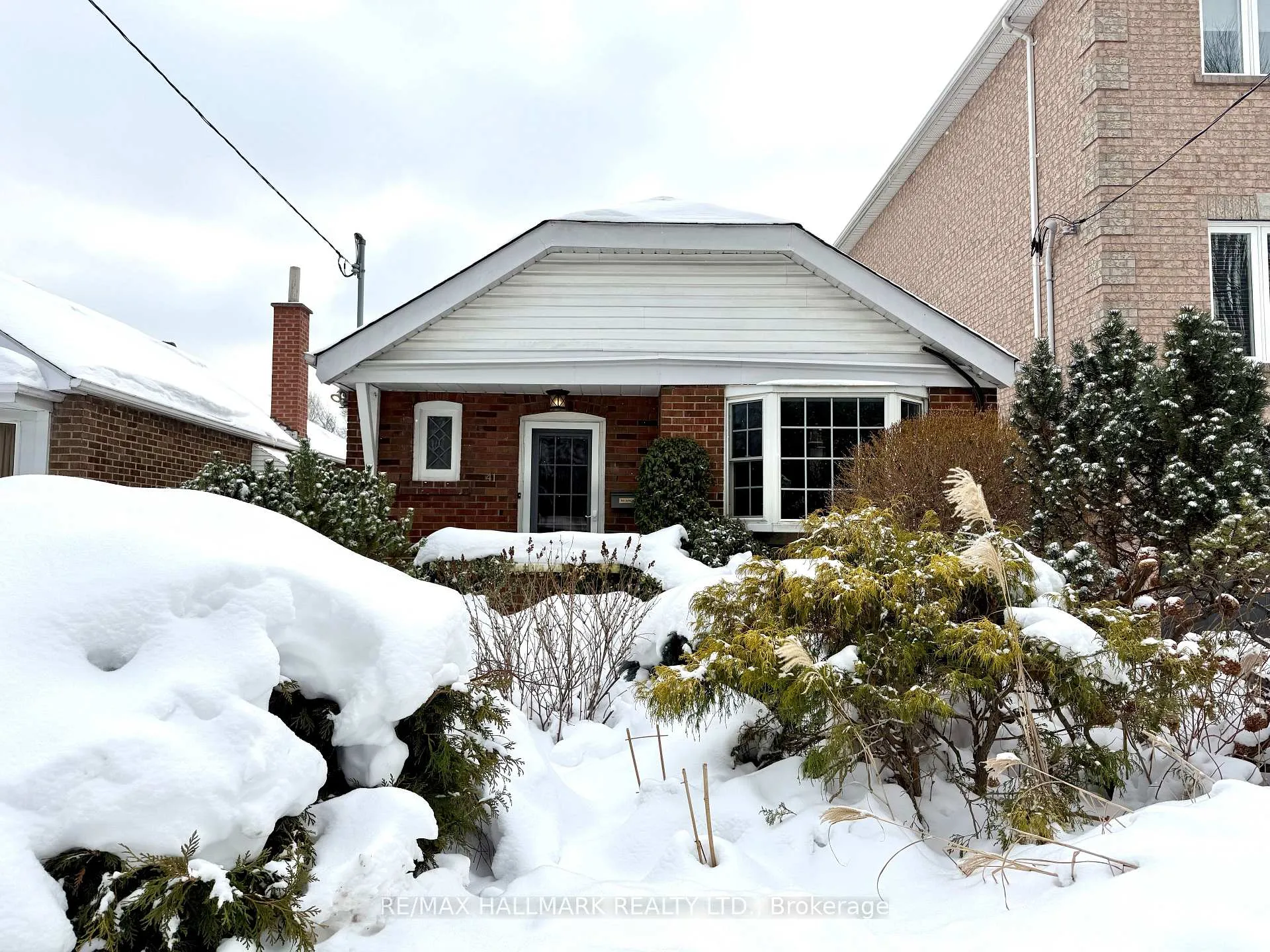 Photo 38 of 41 Richard Avenue, Toronto, Greenwood-Coxwell — HOMEH