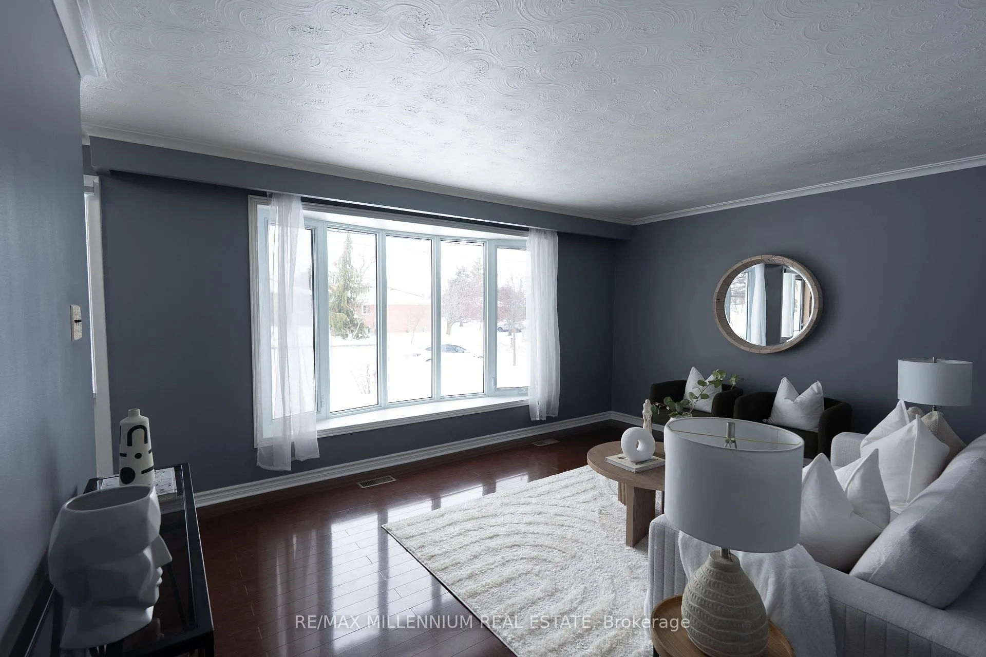 Photo 4 of 50 Stevens Crescent, Halton Hills, Georgetown — HOMEH