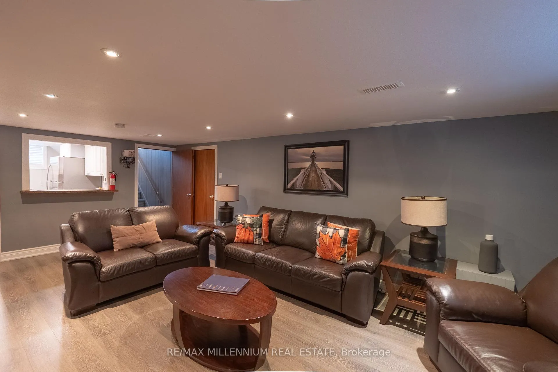 Photo 6 of 50 Stevens Crescent, Halton Hills, Georgetown — HOMEH
