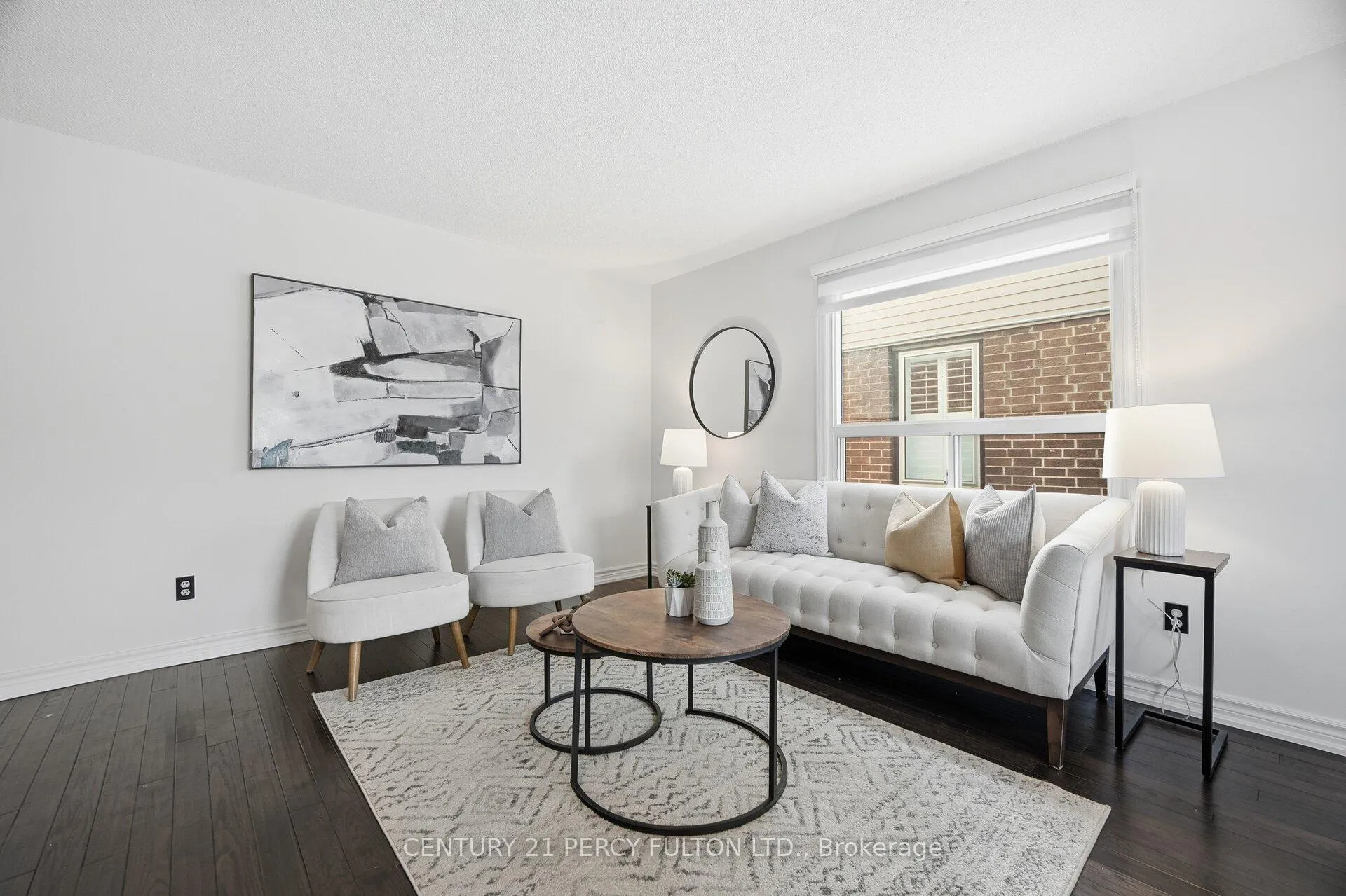 Photo 5 of 1302 Ferncliff Circle, Pickering, Liverpool — HOMEH