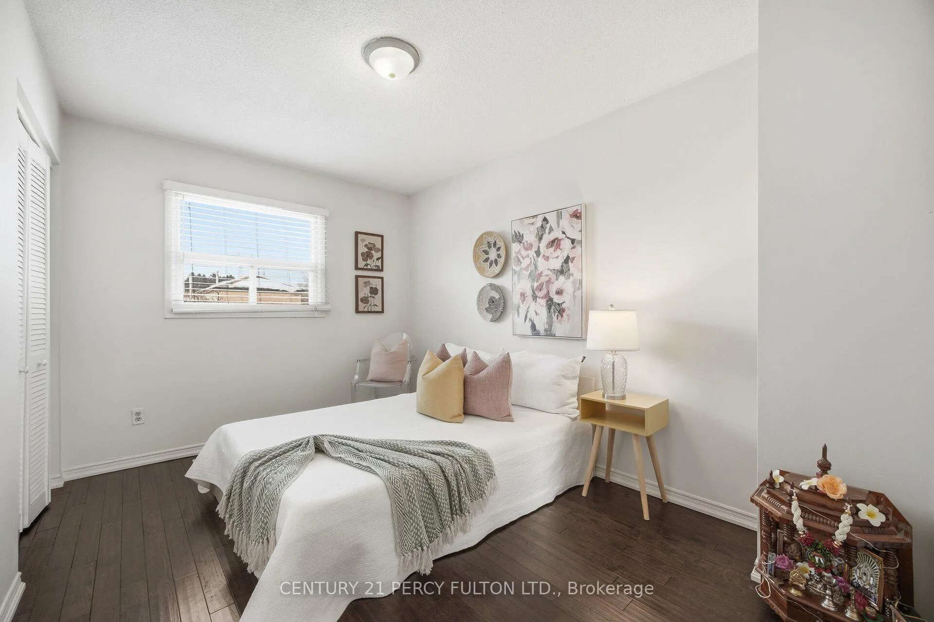 Photo 20 of 1302 Ferncliff Circle, Pickering, Liverpool — HOMEH