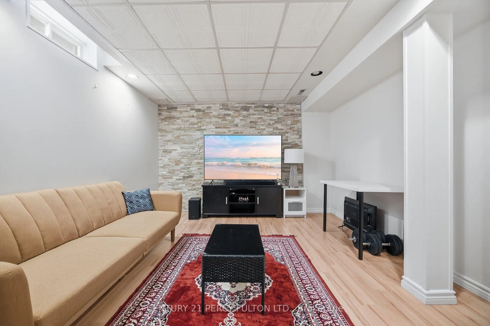 Photo 29 of 1302 Ferncliff Circle, Pickering, Liverpool — HOMEH