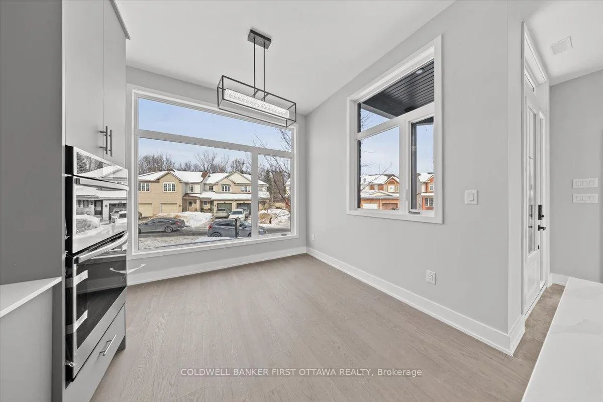 Photo 8 of 20 Inverkip Avenue, Ottawa, Hunt Club Park/Greenboro — HOMEH