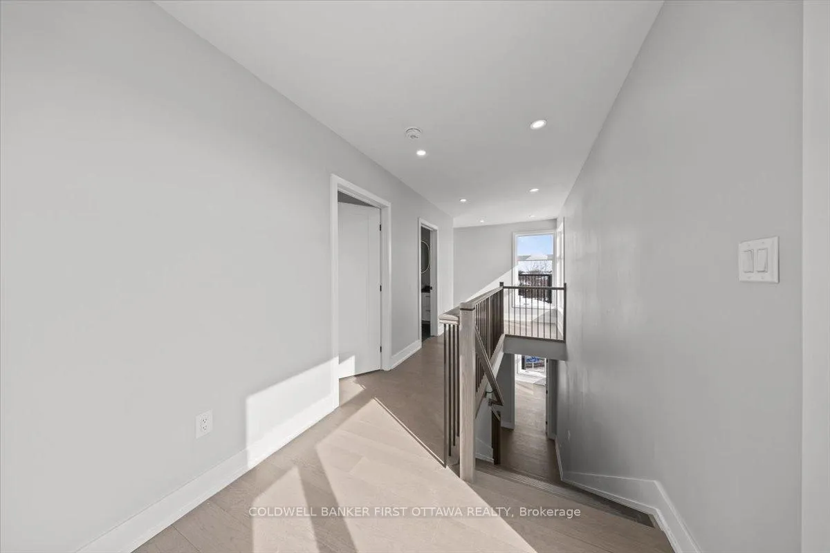 Photo 25 of 20 Inverkip Avenue, Ottawa, Hunt Club Park/Greenboro — HOMEH