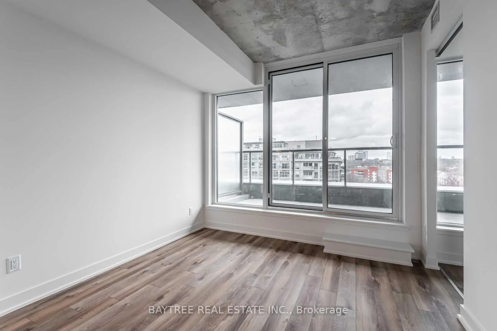 Photo 6 of Unit 1019, 30 Baseball Place, Toronto, South Riverdale — HOMEH