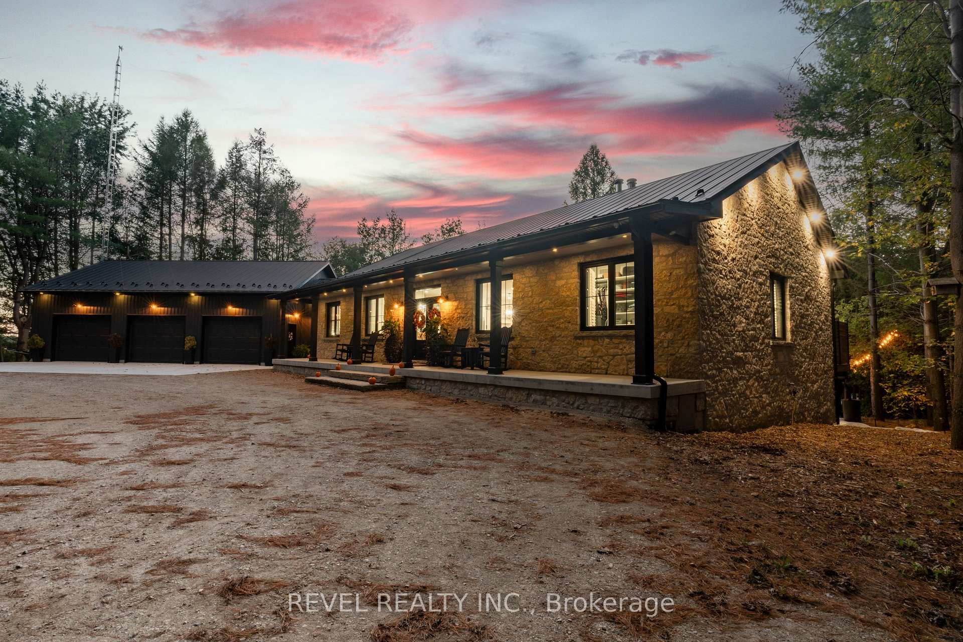 Photo 2 of 7404 Wellington Road 11, Mapleton, Rural Mapleton — HOMEH