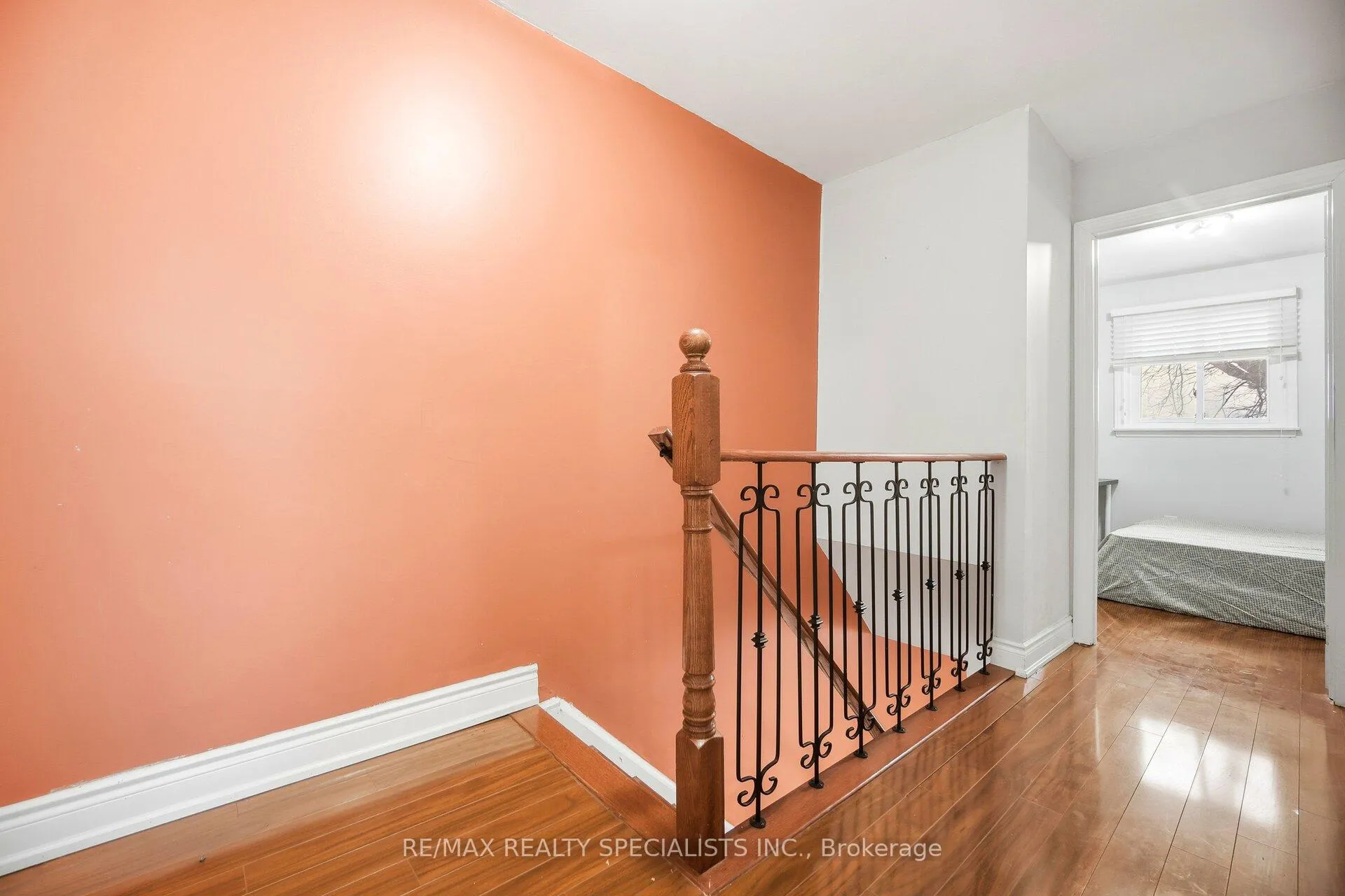 Photo 16 of 44 Herkley Drive, Brampton, Madoc — HOMEH