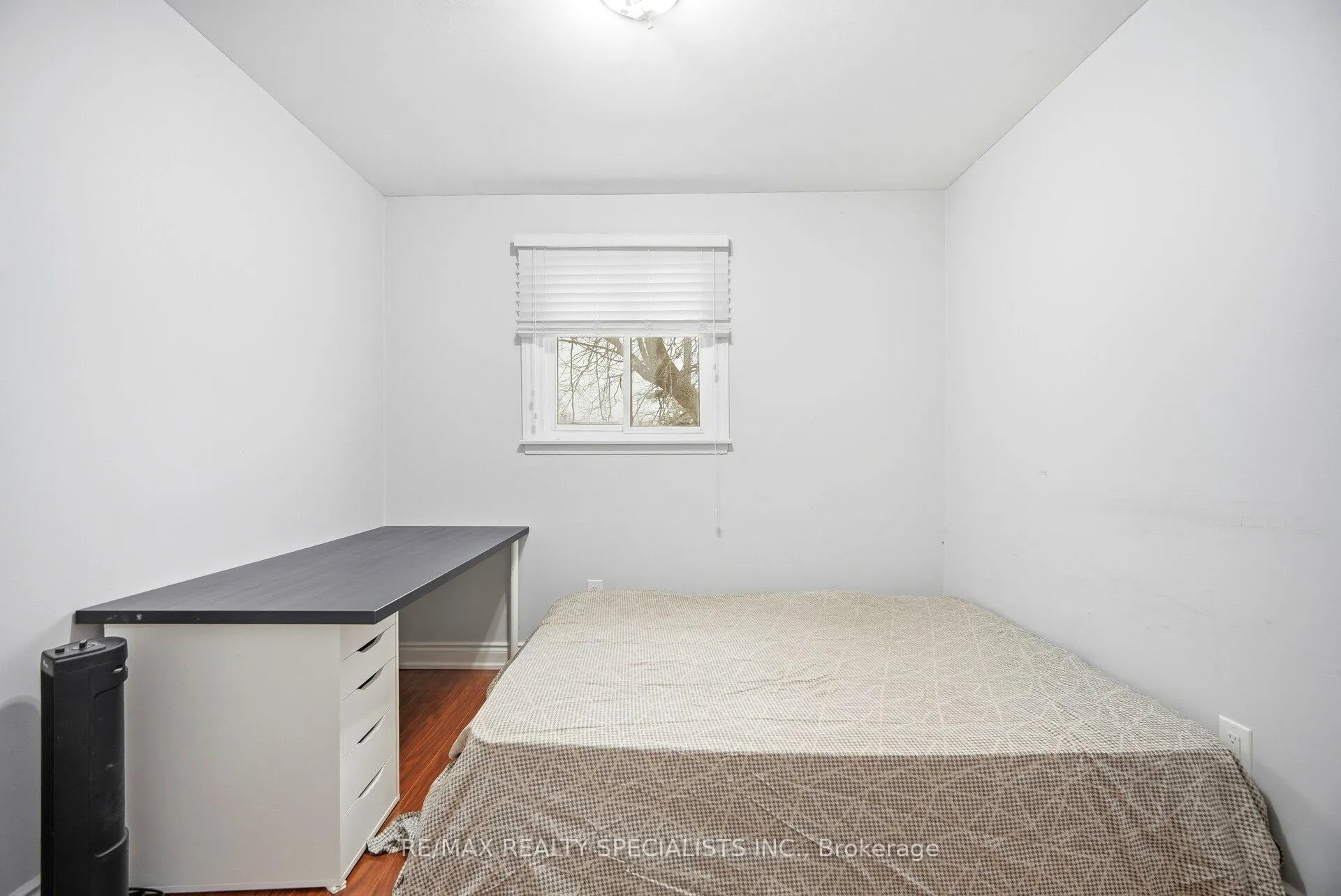 Photo 25 of 44 Herkley Drive, Brampton, Madoc — HOMEH