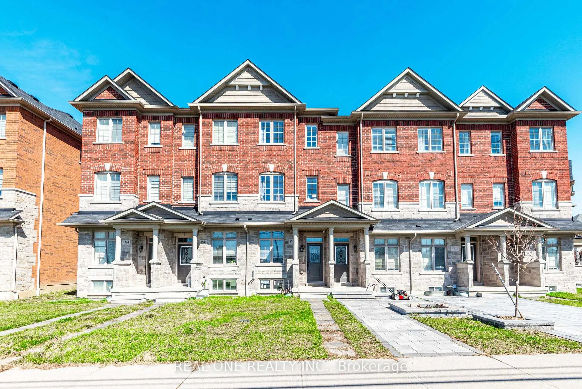 Front of 4798 16th Avenue