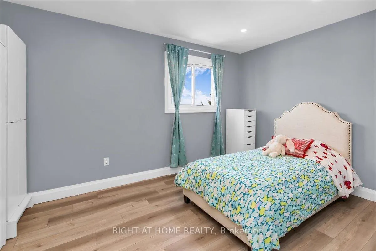 Photo 22 of 2297 Chapman Court, Pickering, Brock Ridge — HOMEH