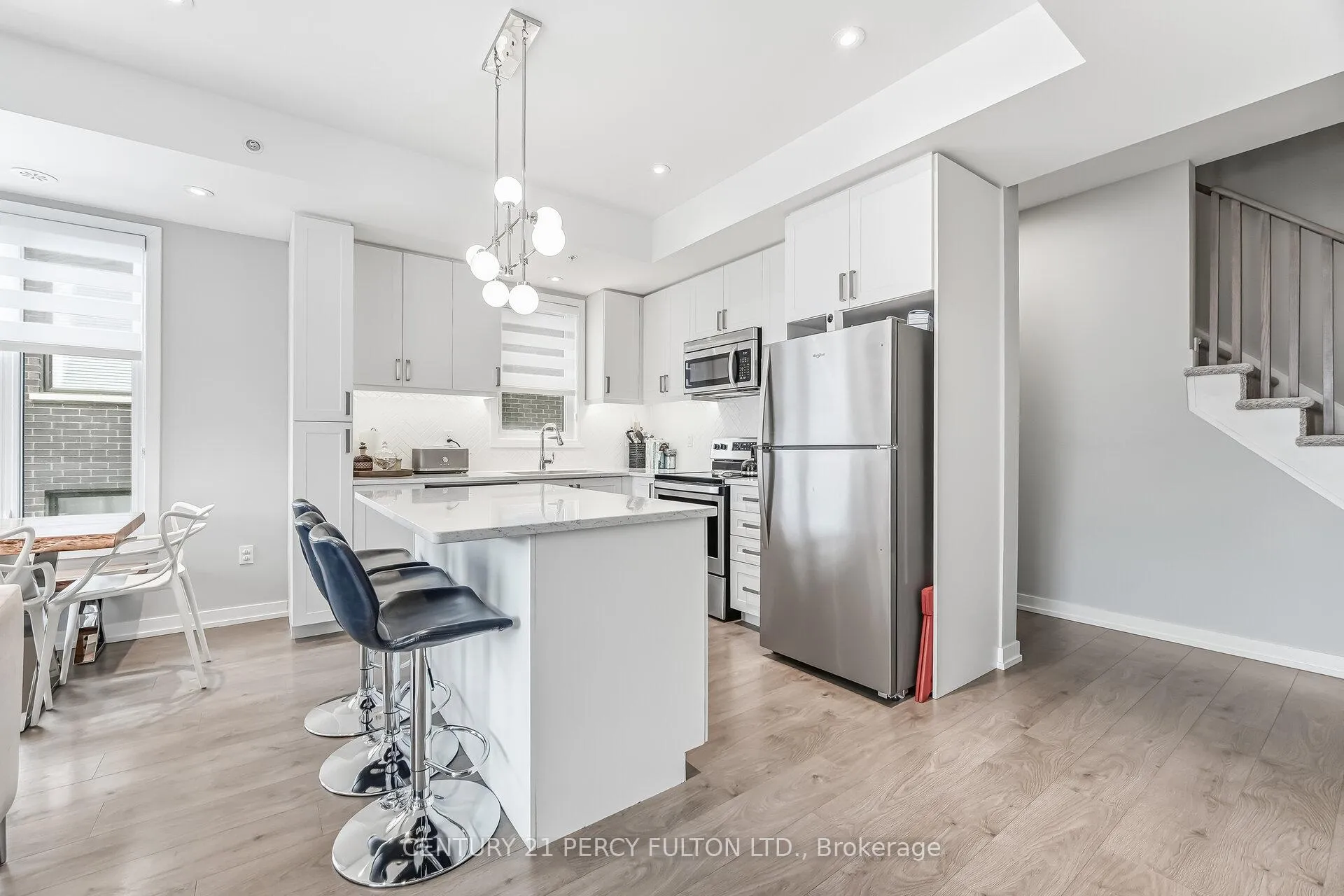 Photo 5 of Unit 536, 1555 Kingston Road, Pickering, Town Centre — HOMEH