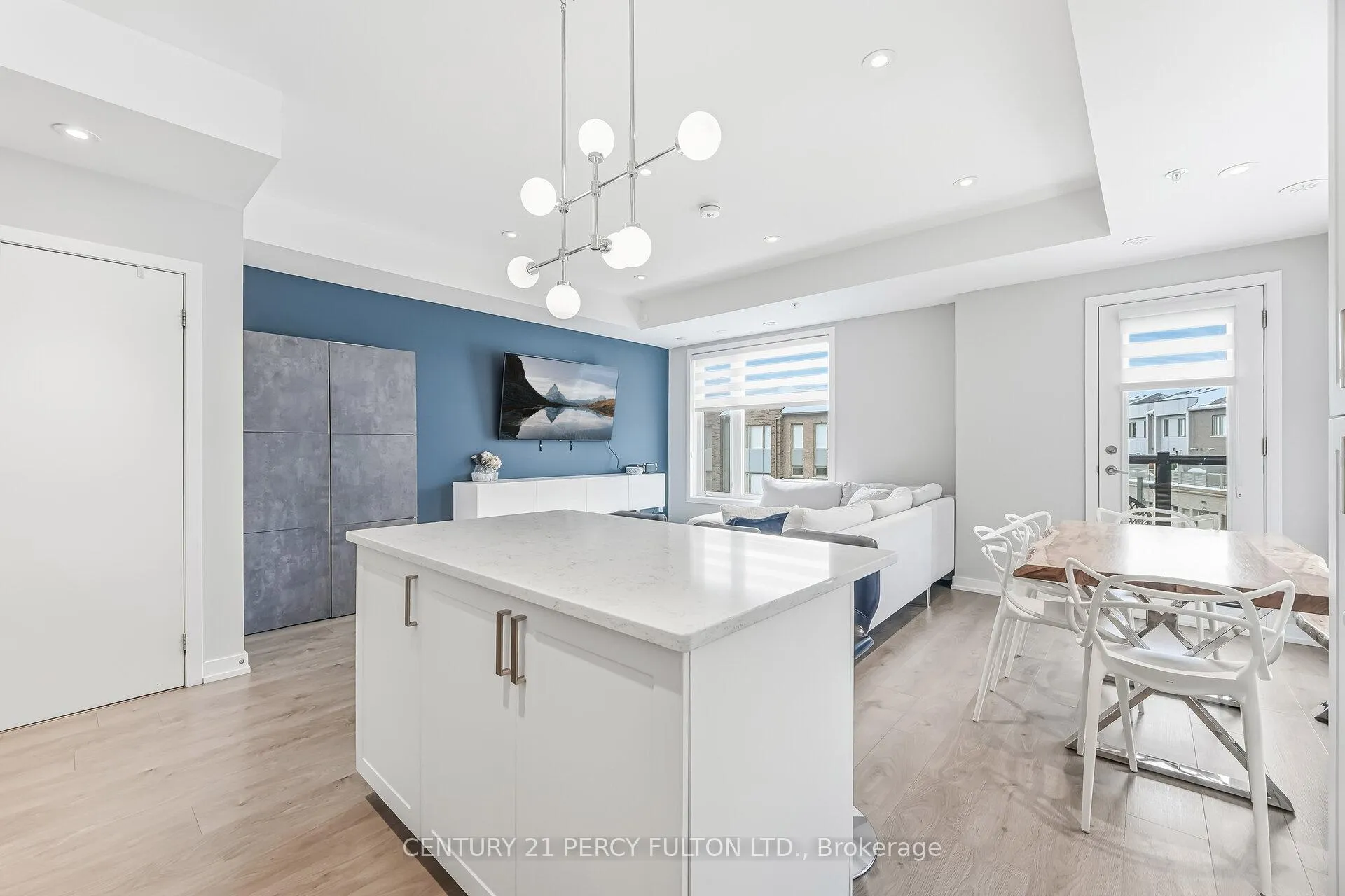 Photo 8 of Unit 536, 1555 Kingston Road, Pickering, Town Centre — HOMEH