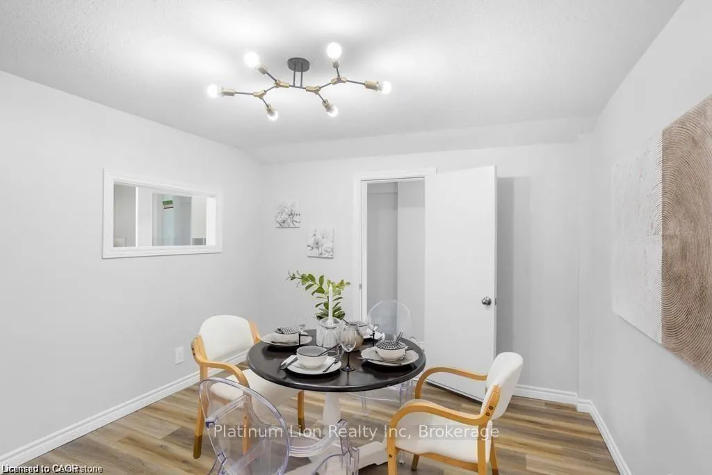 Photo 6 of 87-89 Talbot Street S, Norfolk, Simcoe — HOMEH
