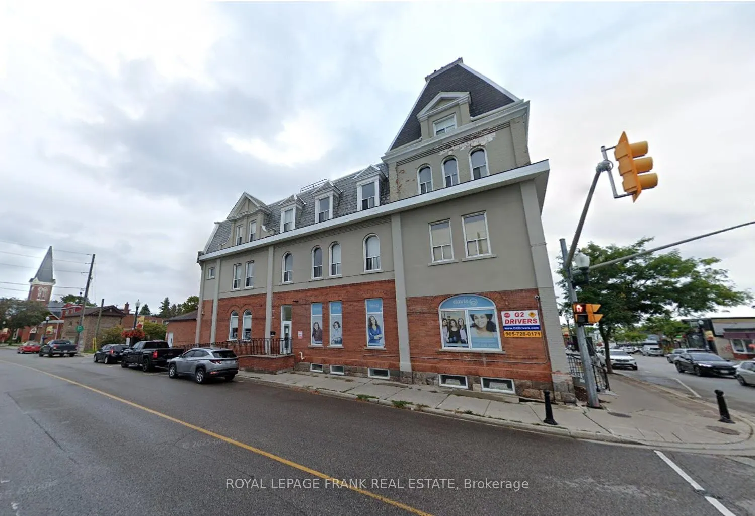 Photo 12 of Unit 208, 54 King Street E, Clarington, Bowmanville — HOMEH