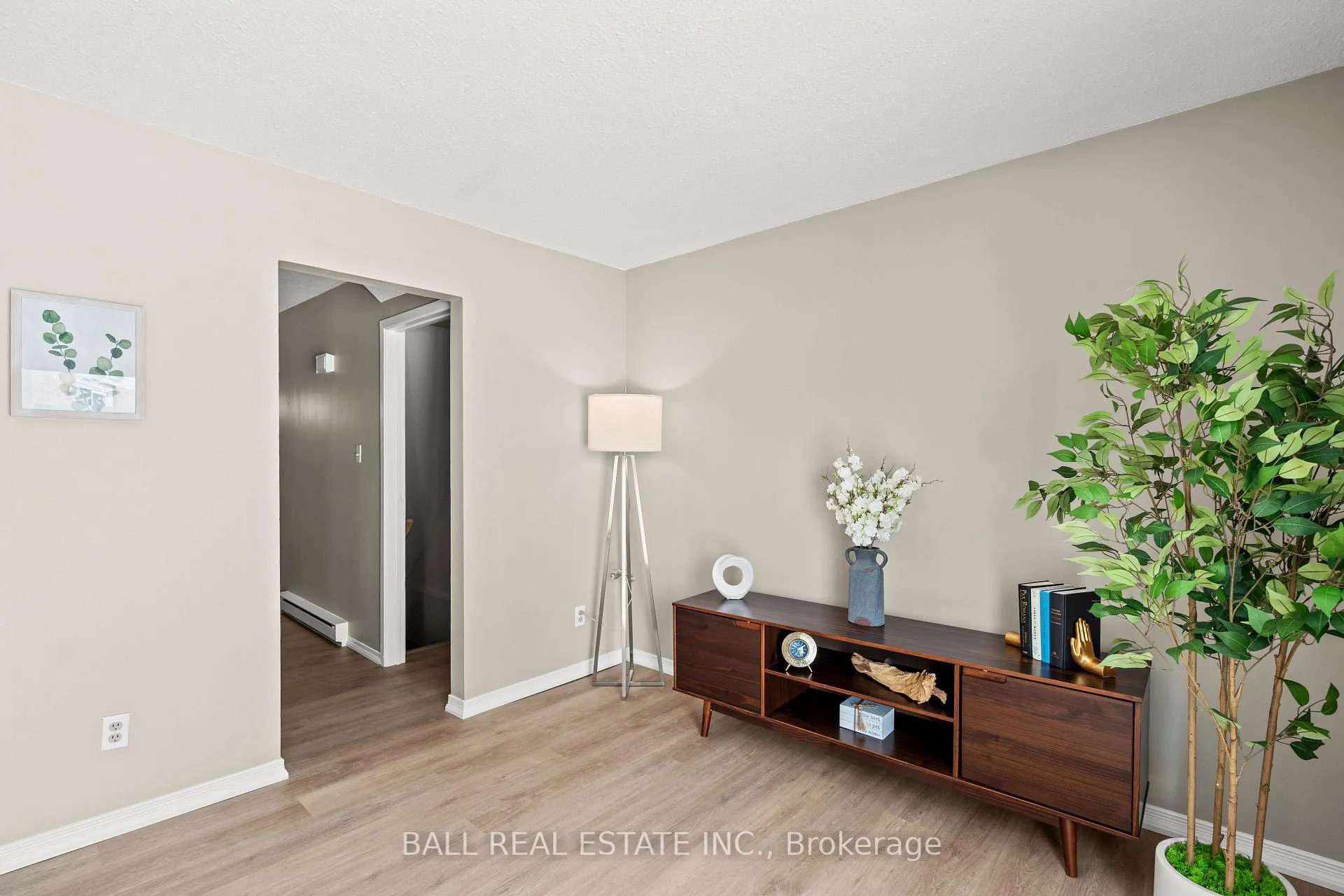 Photo 20 of Unit 9, 996 Sydenham Road, Peterborough, Ashburnham Ward 4 — HOMEH