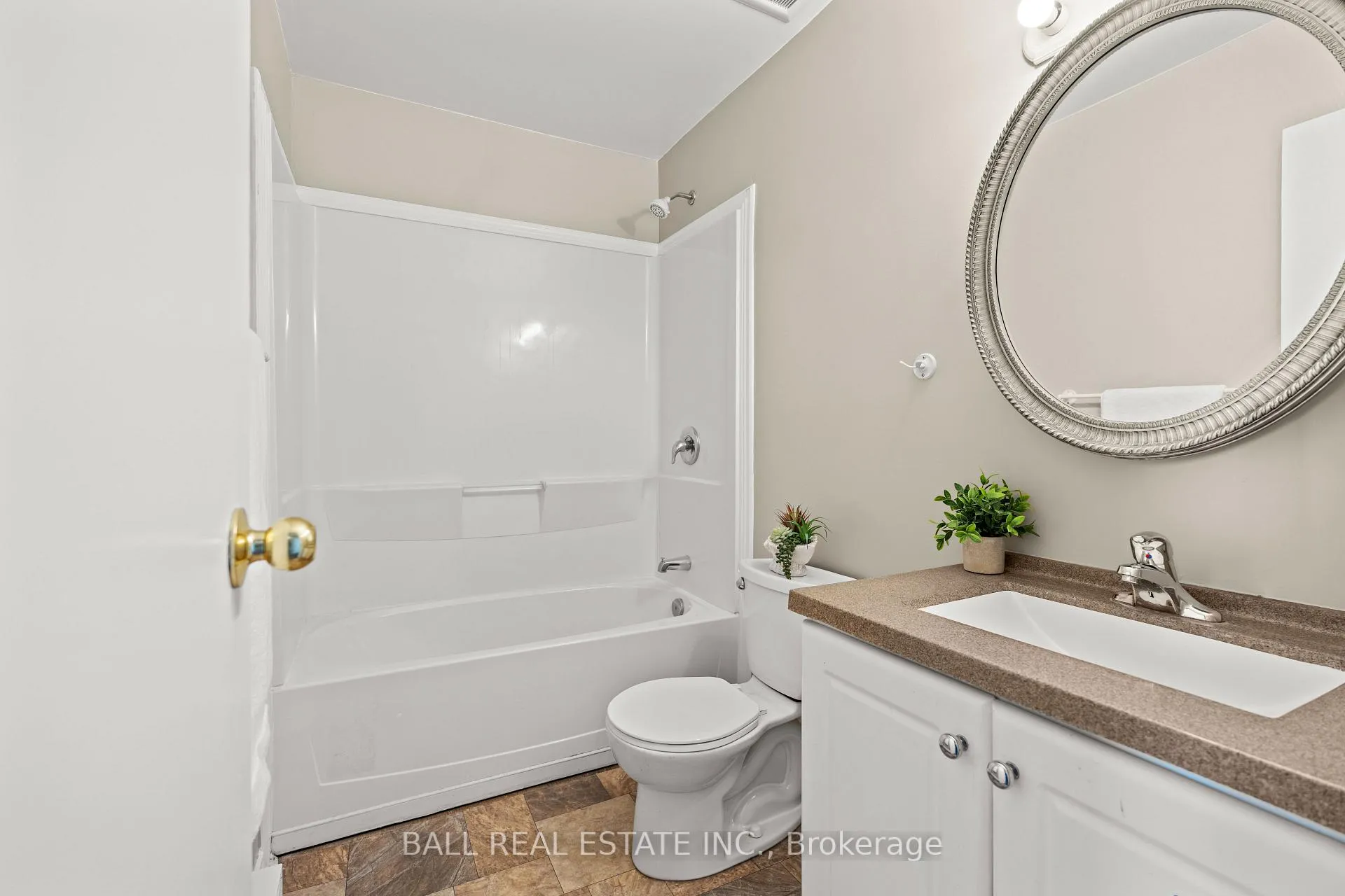 Photo 36 of Unit 9, 996 Sydenham Road, Peterborough, Ashburnham Ward 4 — HOMEH