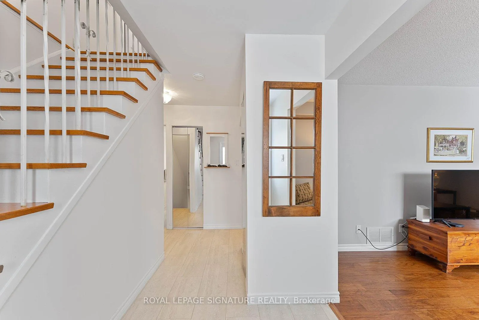 Photo 3 of 11 Golf View Drive, Brampton, Brampton East — HOMEH