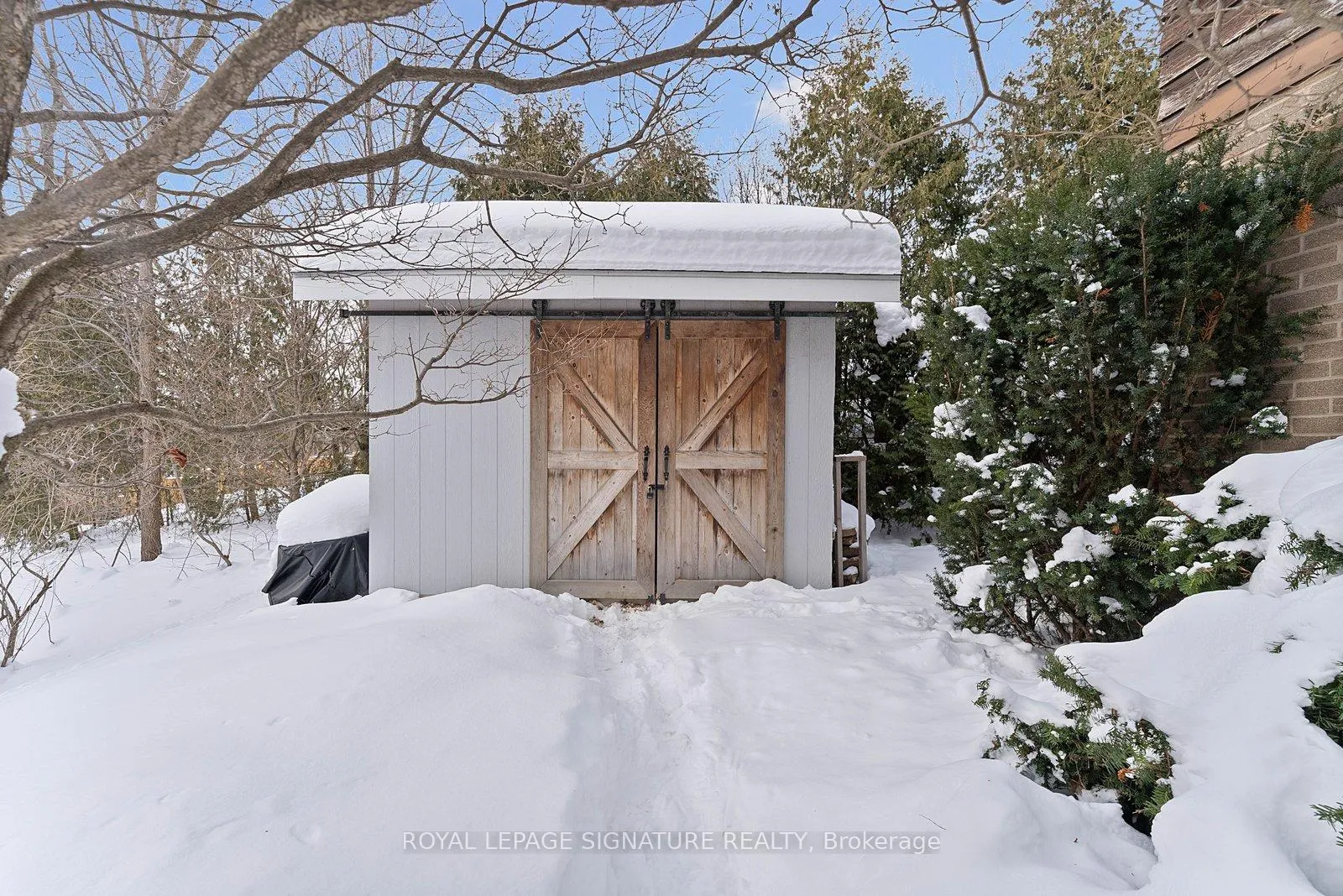 Photo 41 of 11 Golf View Drive, Brampton, Brampton East — HOMEH