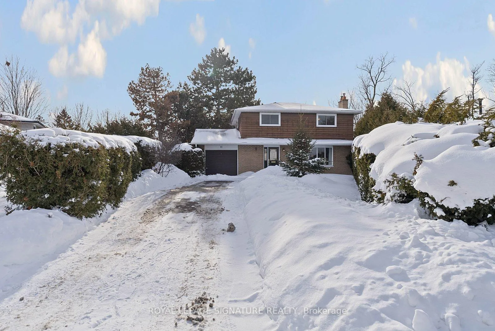 Photo 44 of 11 Golf View Drive, Brampton, Brampton East — HOMEH