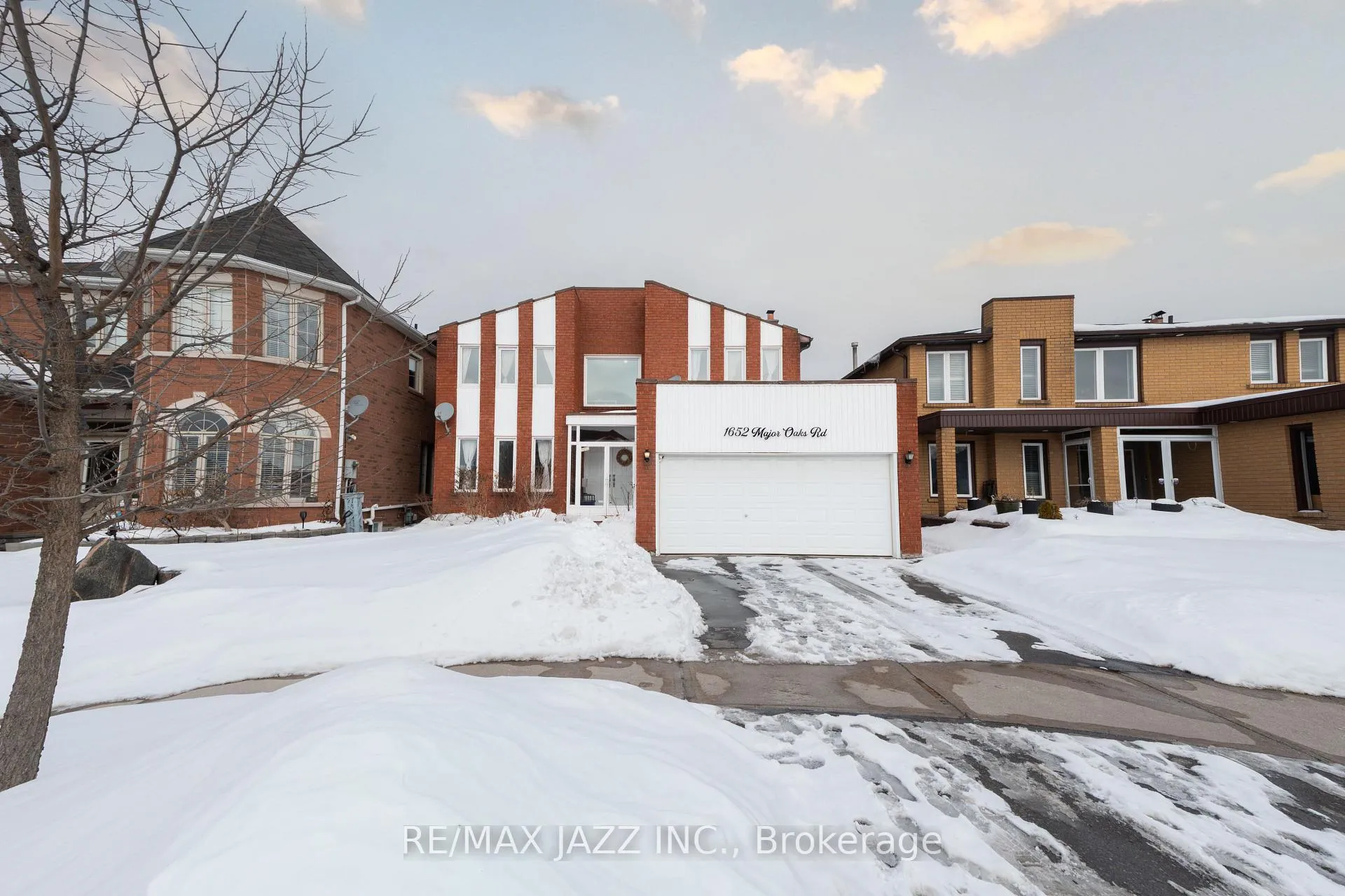 Photo 1 of 1652 Major Oaks Road, Pickering, Brock Ridge — HOMEH