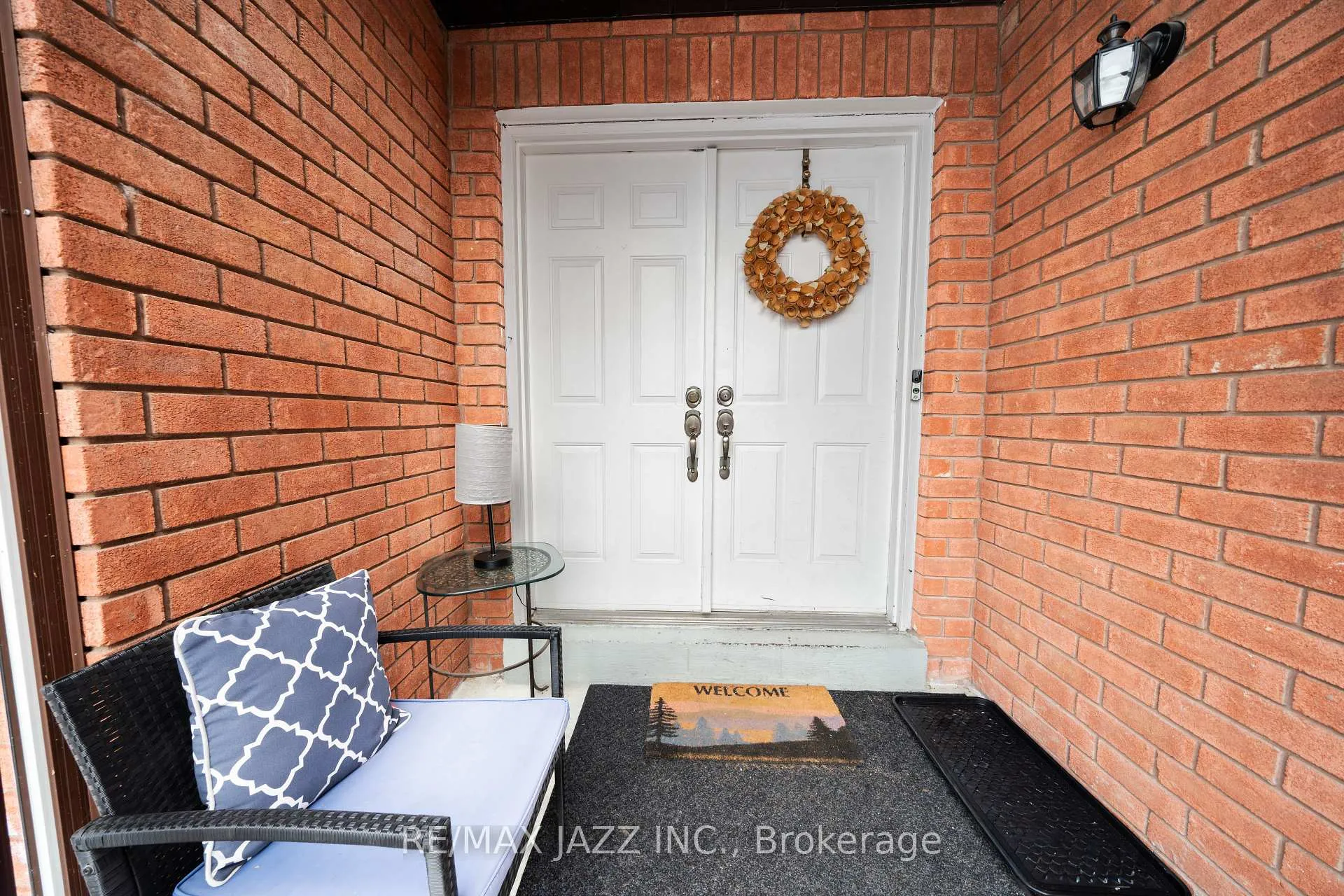 Photo 3 of 1652 Major Oaks Road, Pickering, Brock Ridge — HOMEH