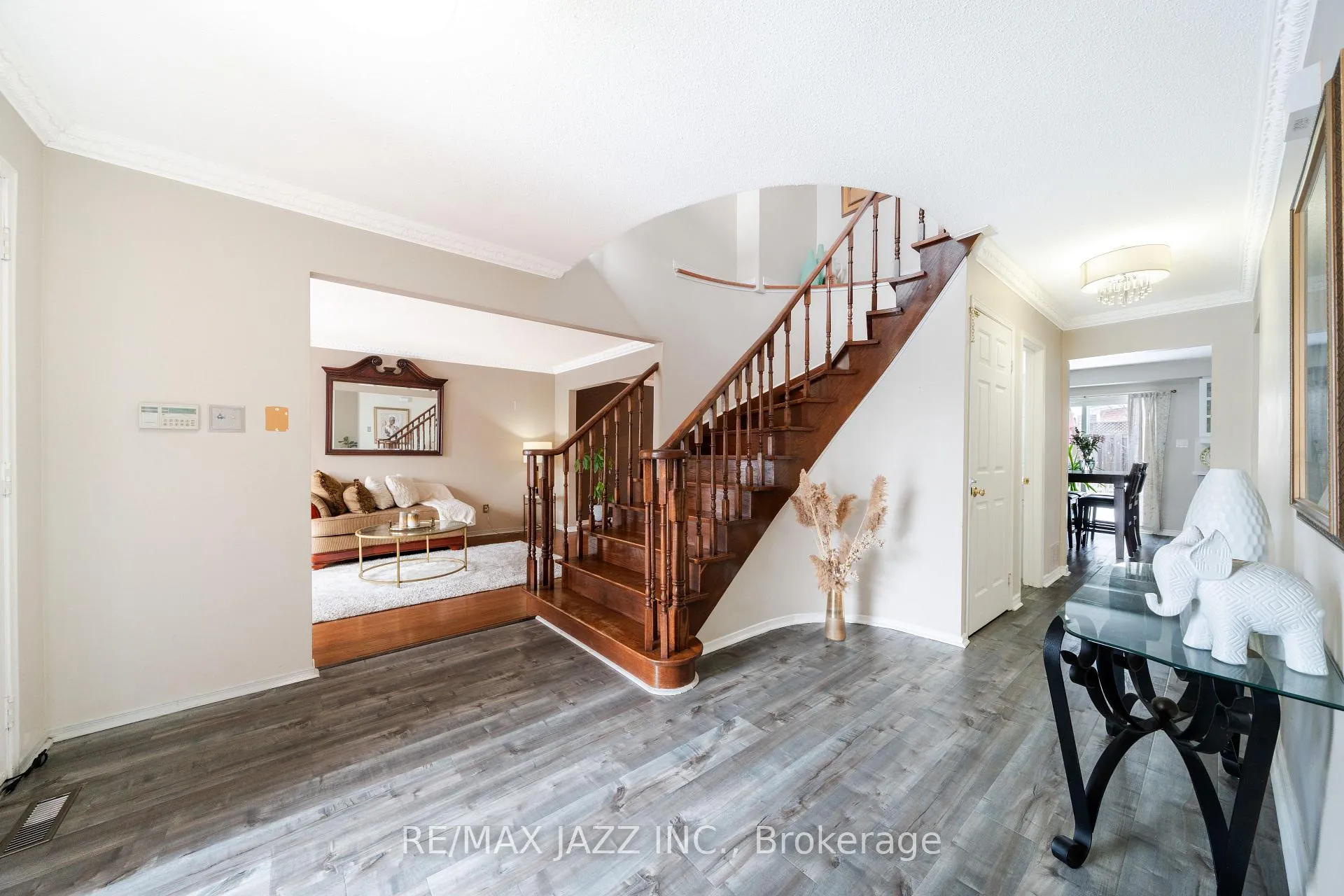 Photo 5 of 1652 Major Oaks Road, Pickering, Brock Ridge — HOMEH