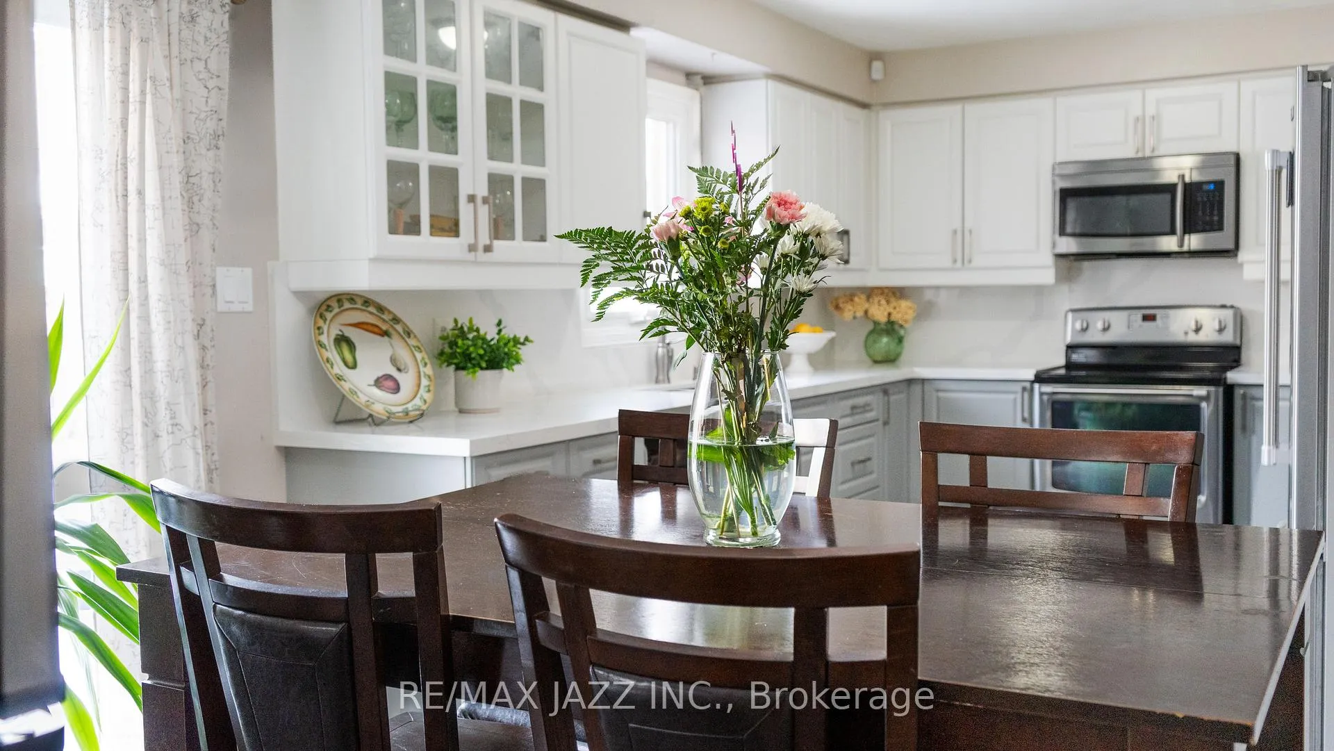 Photo 12 of 1652 Major Oaks Road, Pickering, Brock Ridge — HOMEH