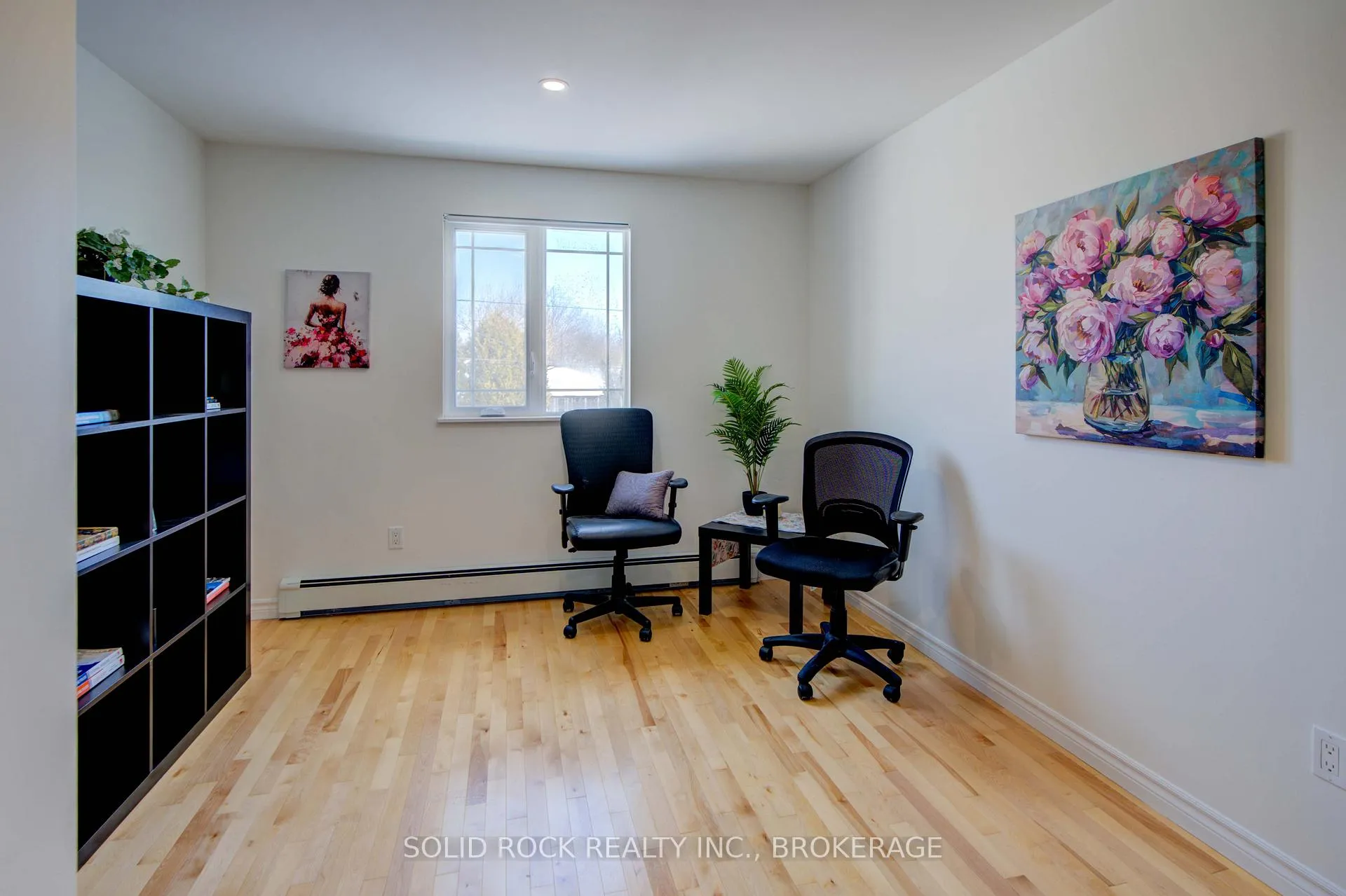 Photo 14 of 30 Fergus Street, Kingston, East of Sir John A. Blvd — HOMEH