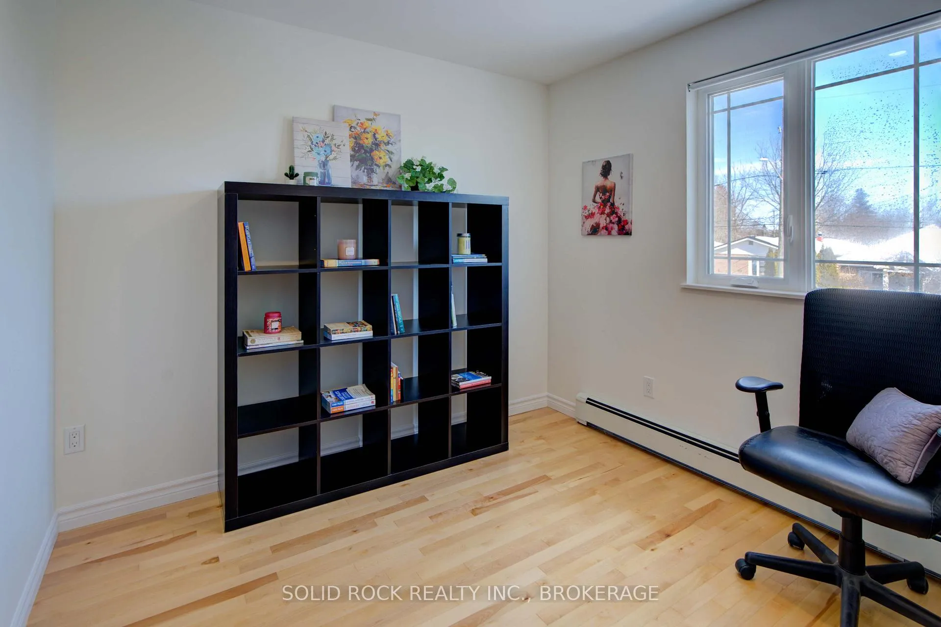 Photo 15 of 30 Fergus Street, Kingston, East of Sir John A. Blvd — HOMEH