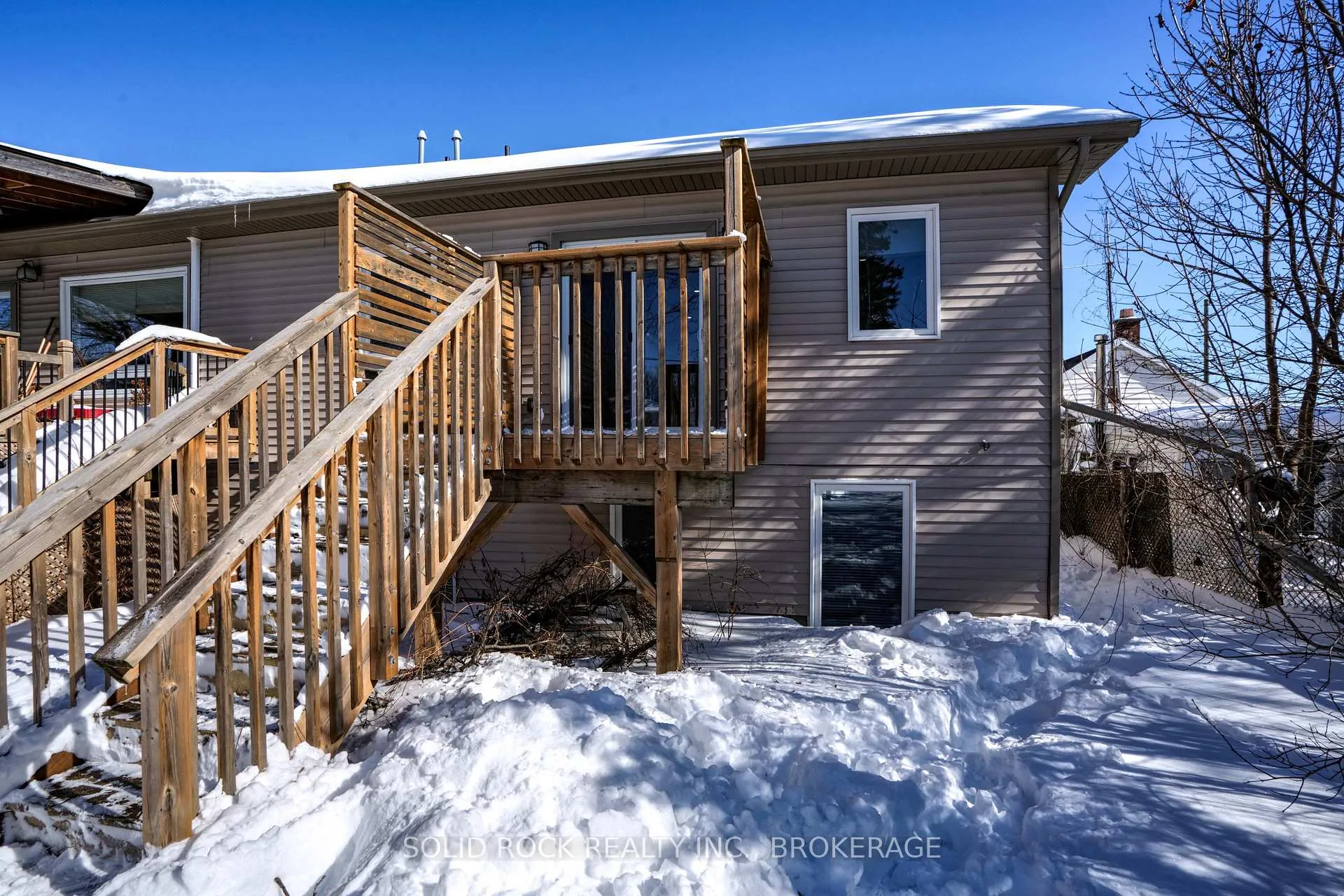Photo 28 of 30 Fergus Street, Kingston, East of Sir John A. Blvd — HOMEH