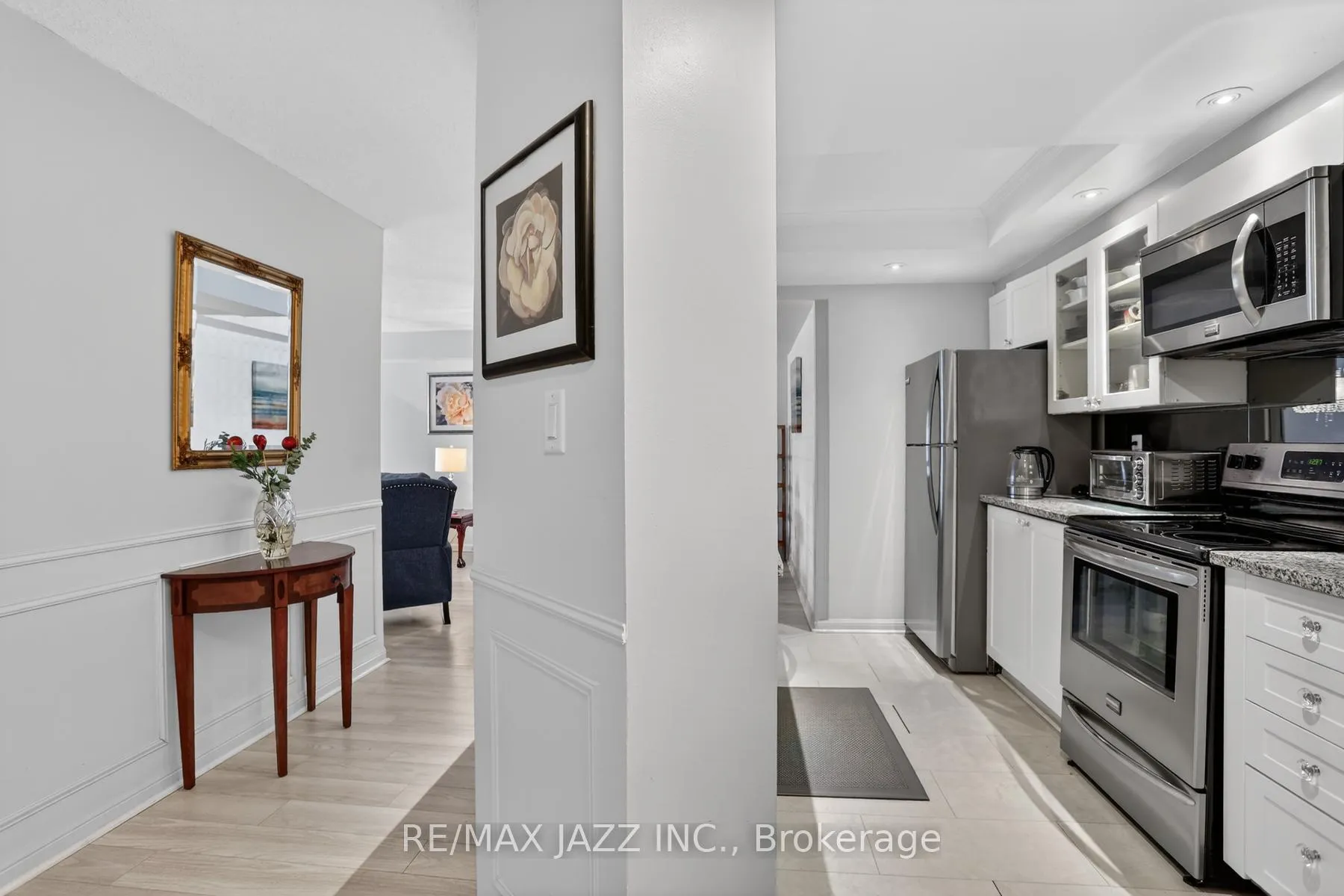 Photo 10 of Unit 217, 712 Rossland Road E, Whitby, Pringle Creek — HOMEH