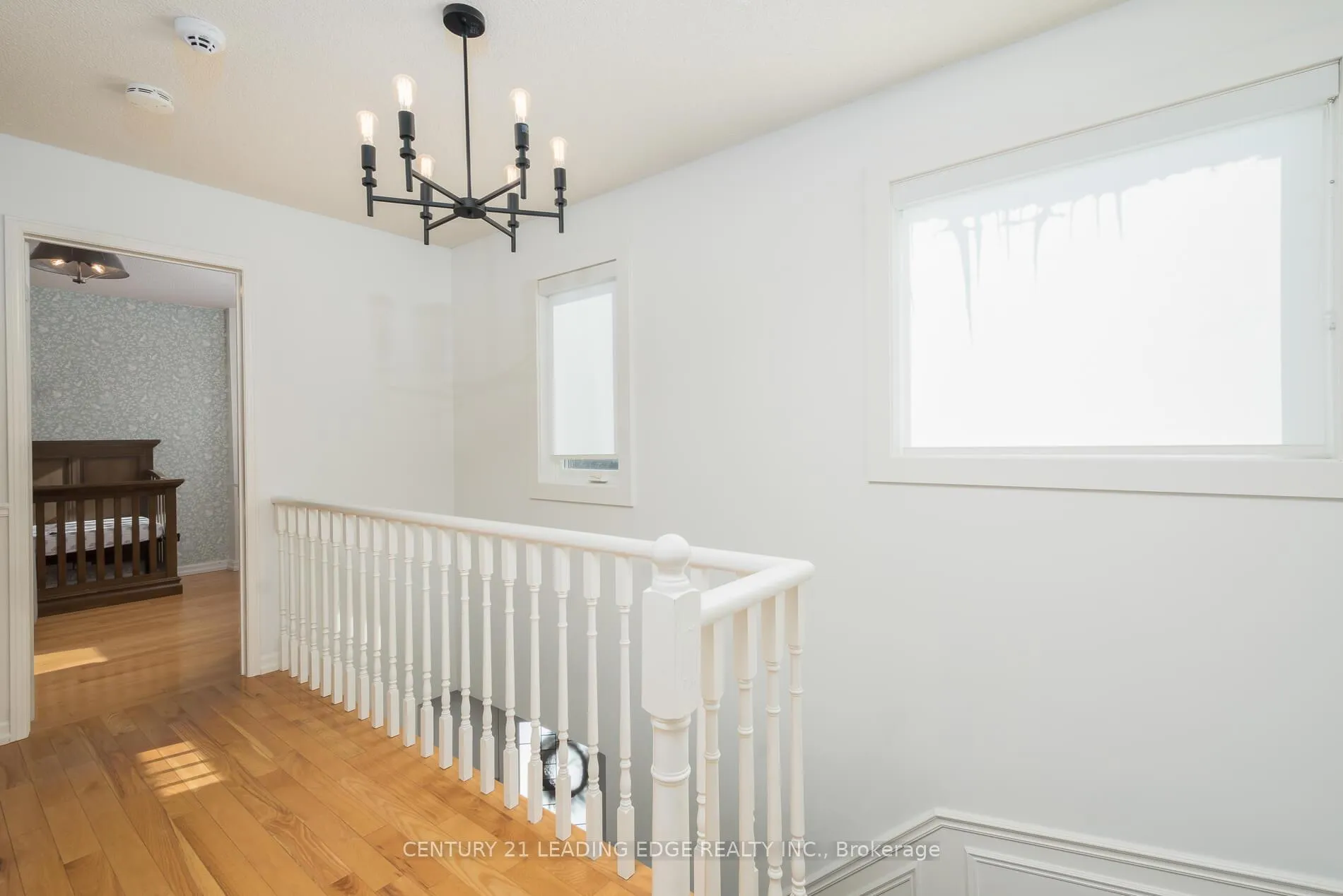 Photo 16 of 13 Gordon Court, Barrie, West Bayfield — HOMEH