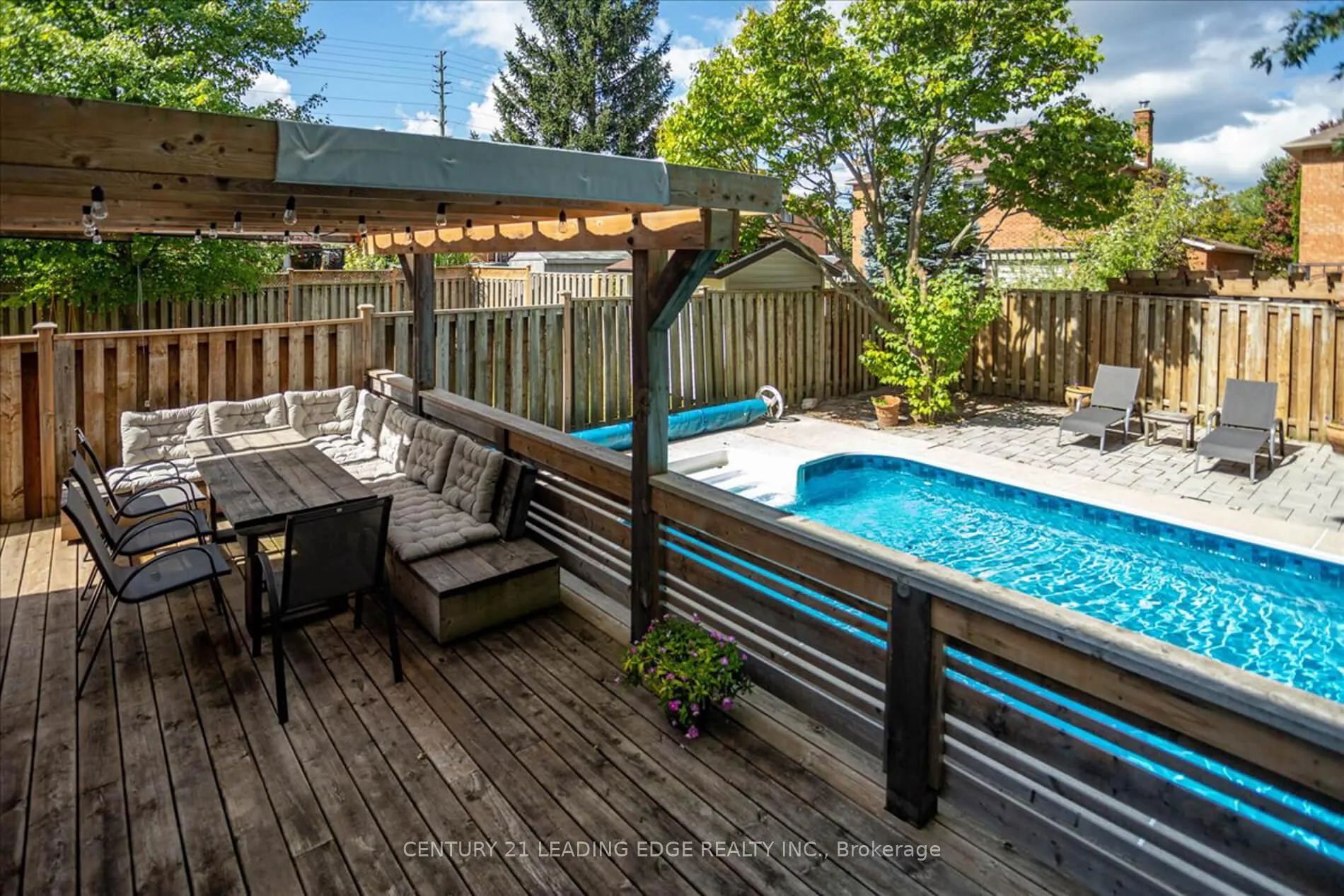 Photo 36 of 13 Gordon Court, Barrie, West Bayfield — HOMEH