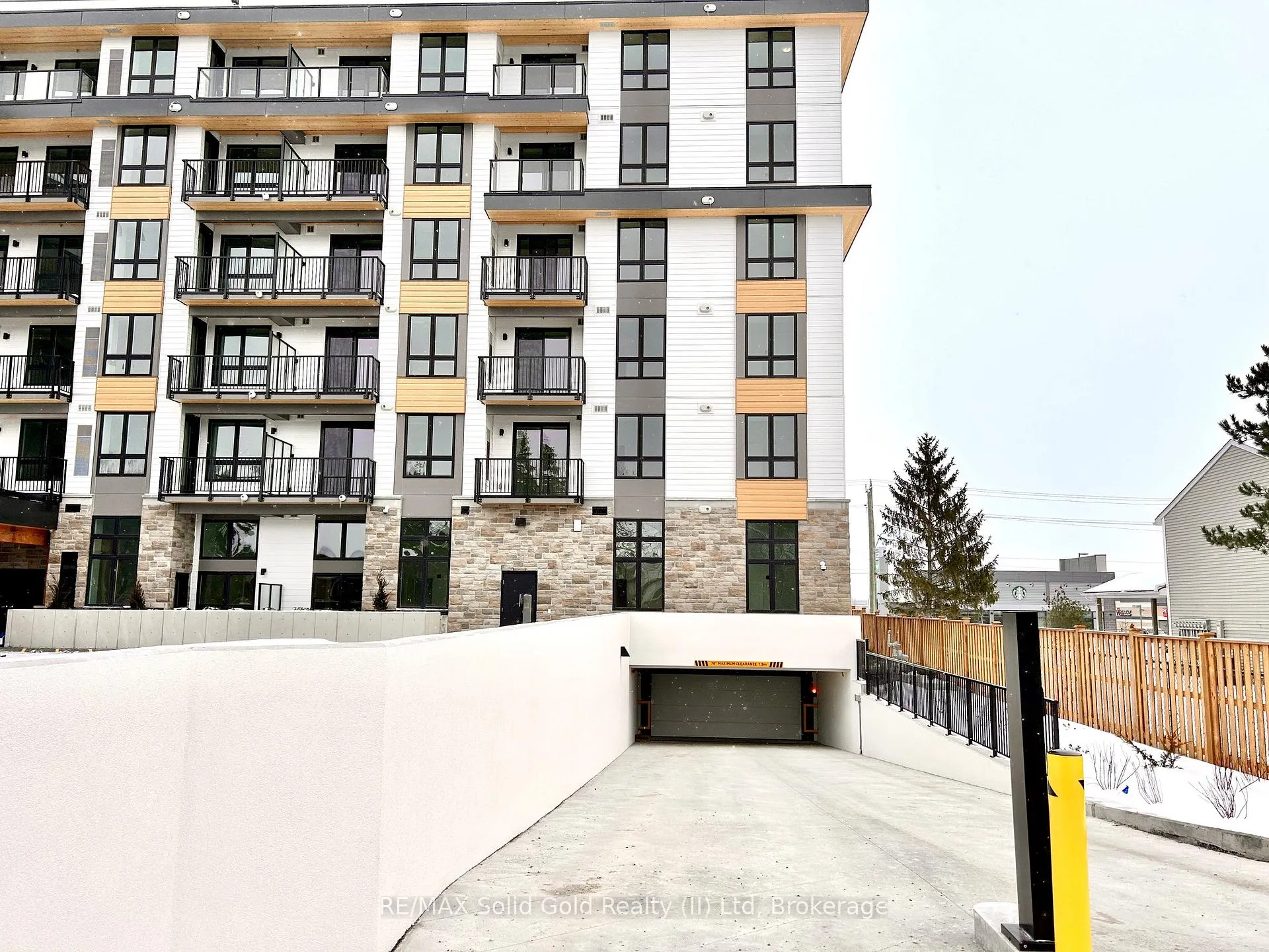 Photo 2 of Unit 610, 101 Golden Eagle Road, Waterloo — HOMEH