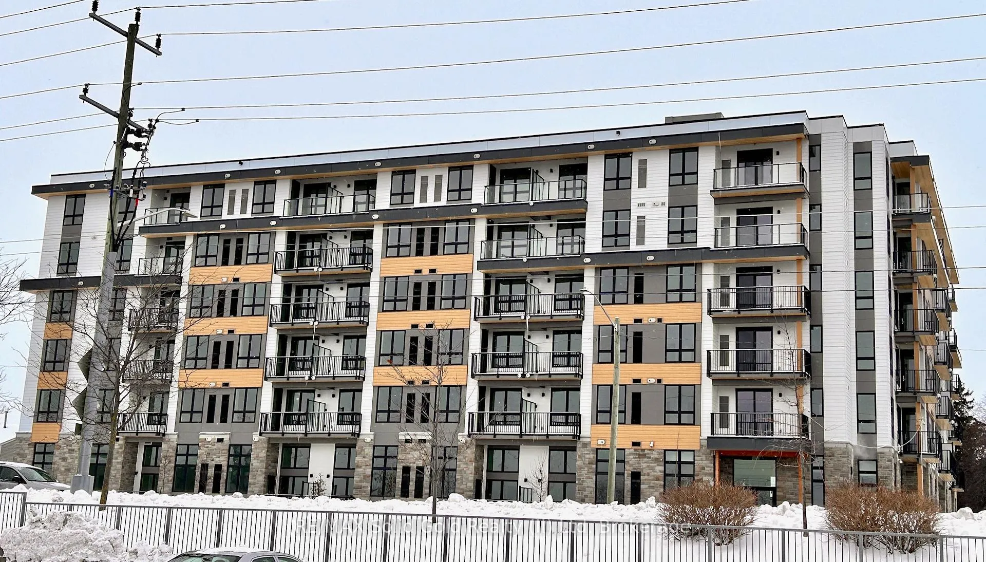 Photo 3 of Unit 610, 101 Golden Eagle Road, Waterloo — HOMEH