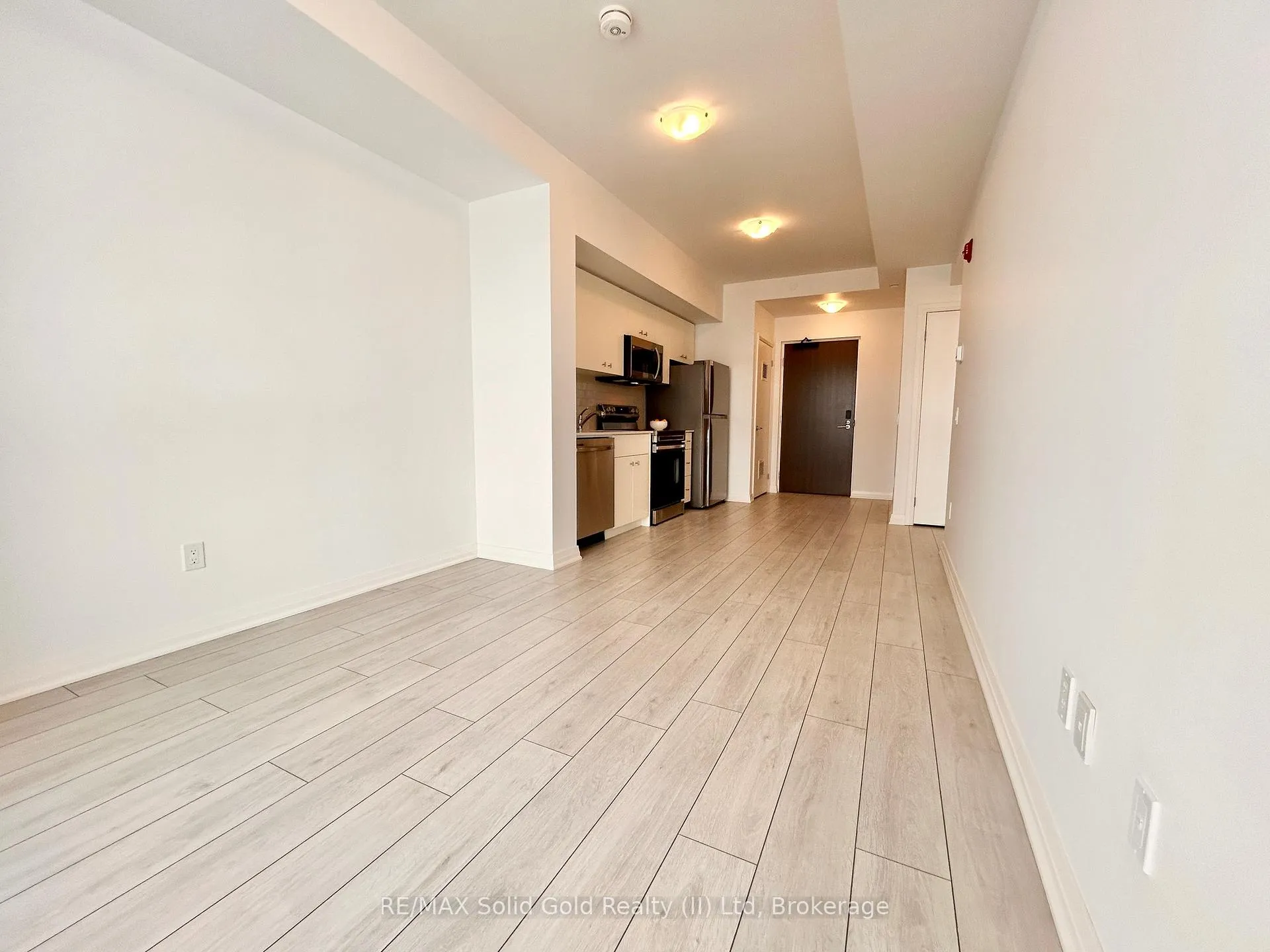 Photo 10 of Unit 610, 101 Golden Eagle Road, Waterloo — HOMEH