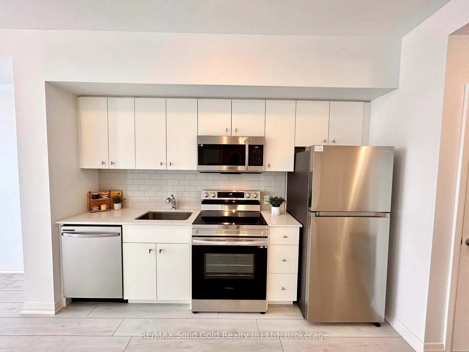 Photo 11 of Unit 610, 101 Golden Eagle Road, Waterloo — HOMEH
