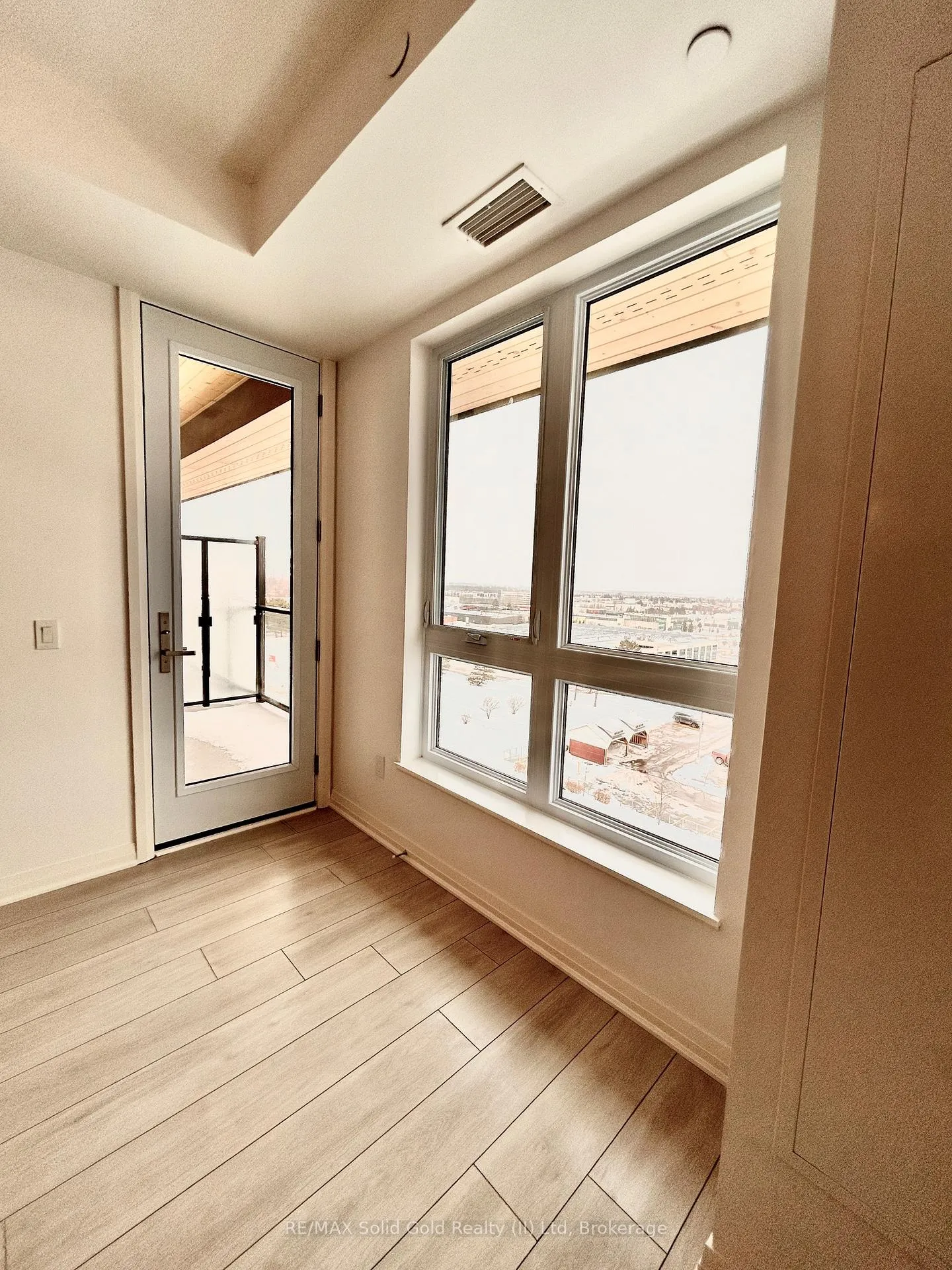 Photo 15 of Unit 610, 101 Golden Eagle Road, Waterloo — HOMEH