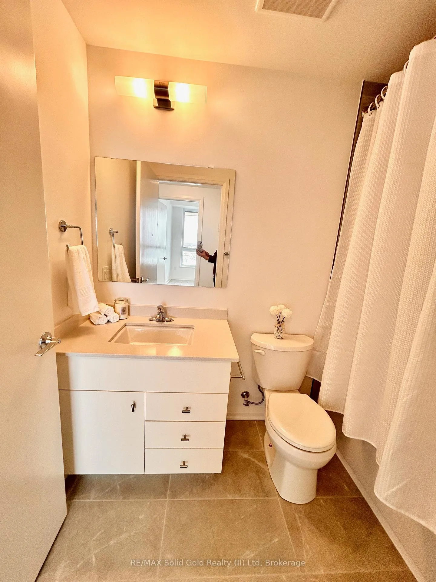 Photo 18 of Unit 610, 101 Golden Eagle Road, Waterloo — HOMEH