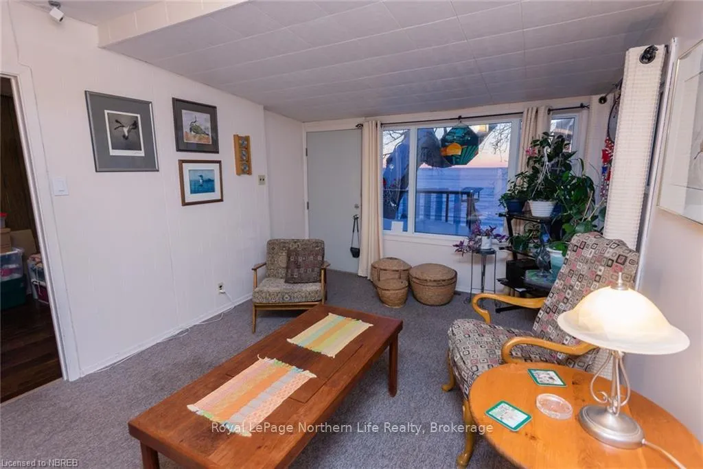 Photo 15 of 581 Banner Avenue, North Bay, Ferris — HOMEH