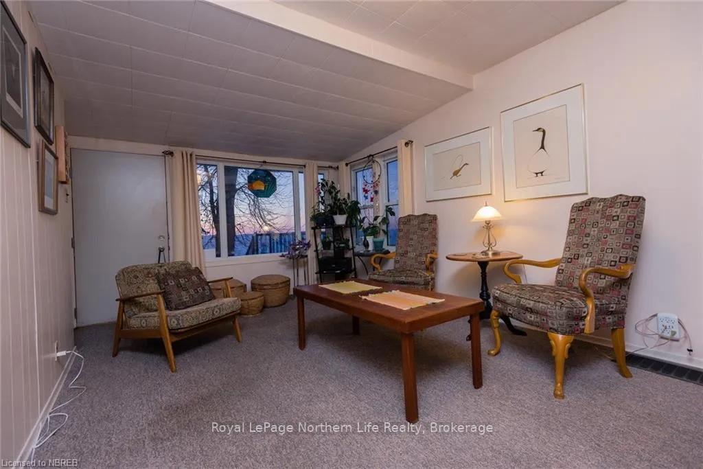 Photo 17 of 581 Banner Avenue, North Bay, Ferris — HOMEH
