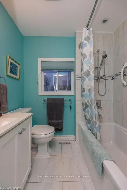 Photo 18 of 581 Banner Avenue, North Bay, Ferris — HOMEH