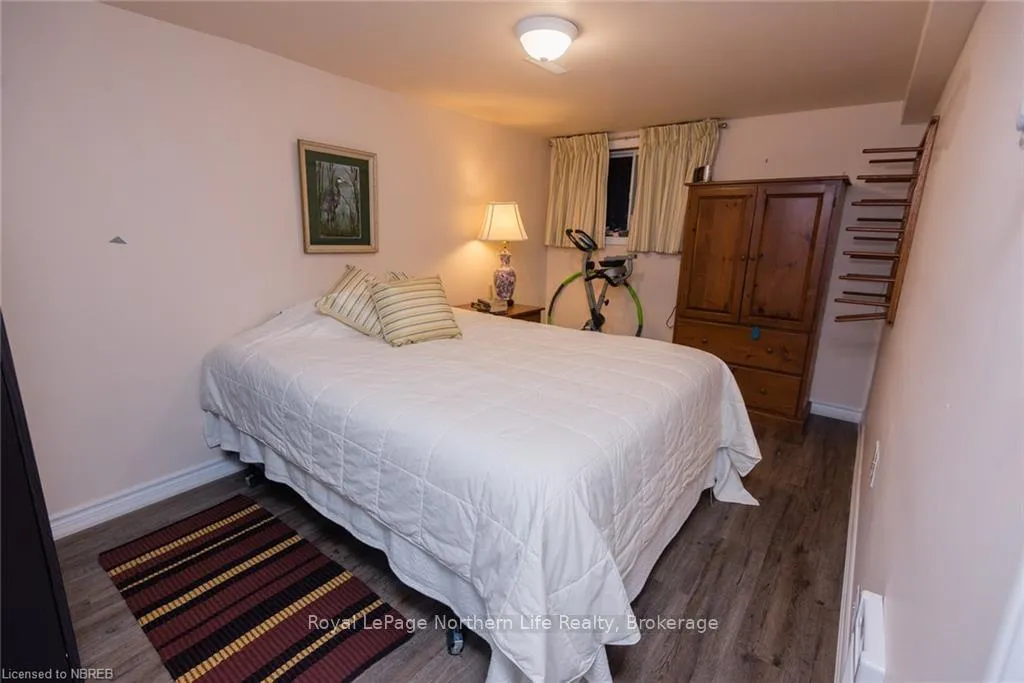 Photo 21 of 581 Banner Avenue, North Bay, Ferris — HOMEH