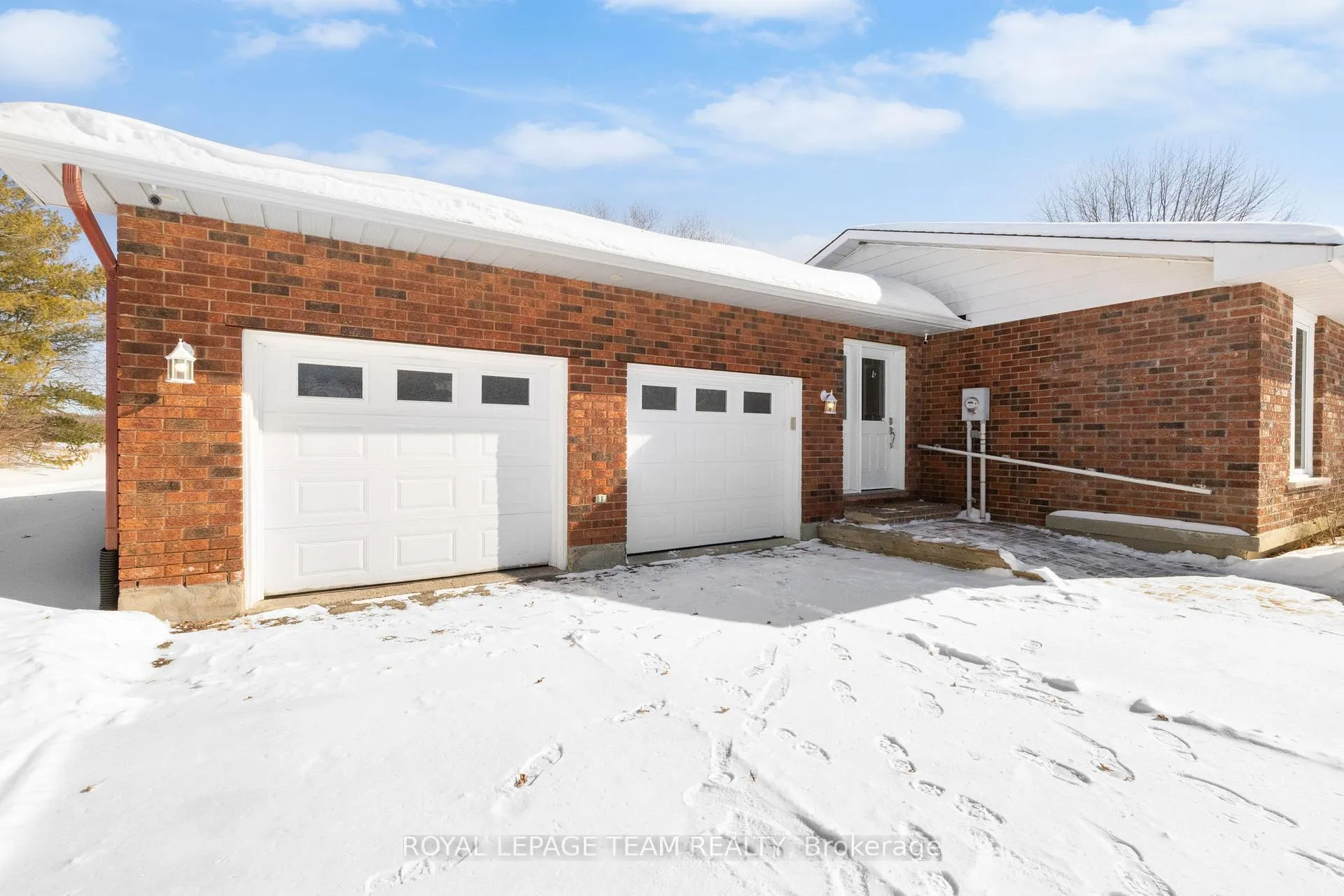 Photo 3 of 1667 River Road, Ottawa, Manotick East to Manotick Station — HOMEH